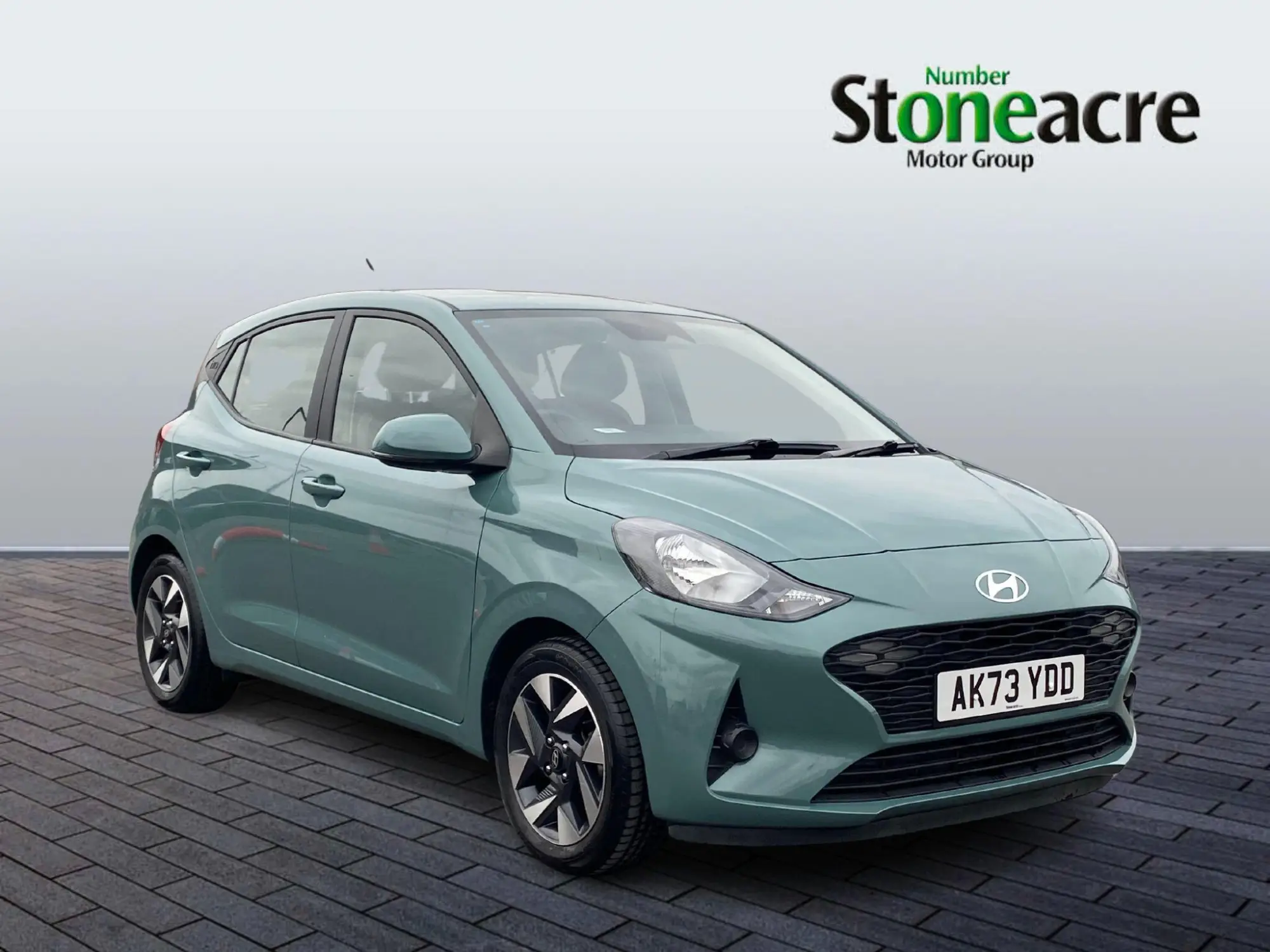 Hyundai i10 1.2 Advance Auto Euro 6 (s/s) 5dr AK73YDD Image 1