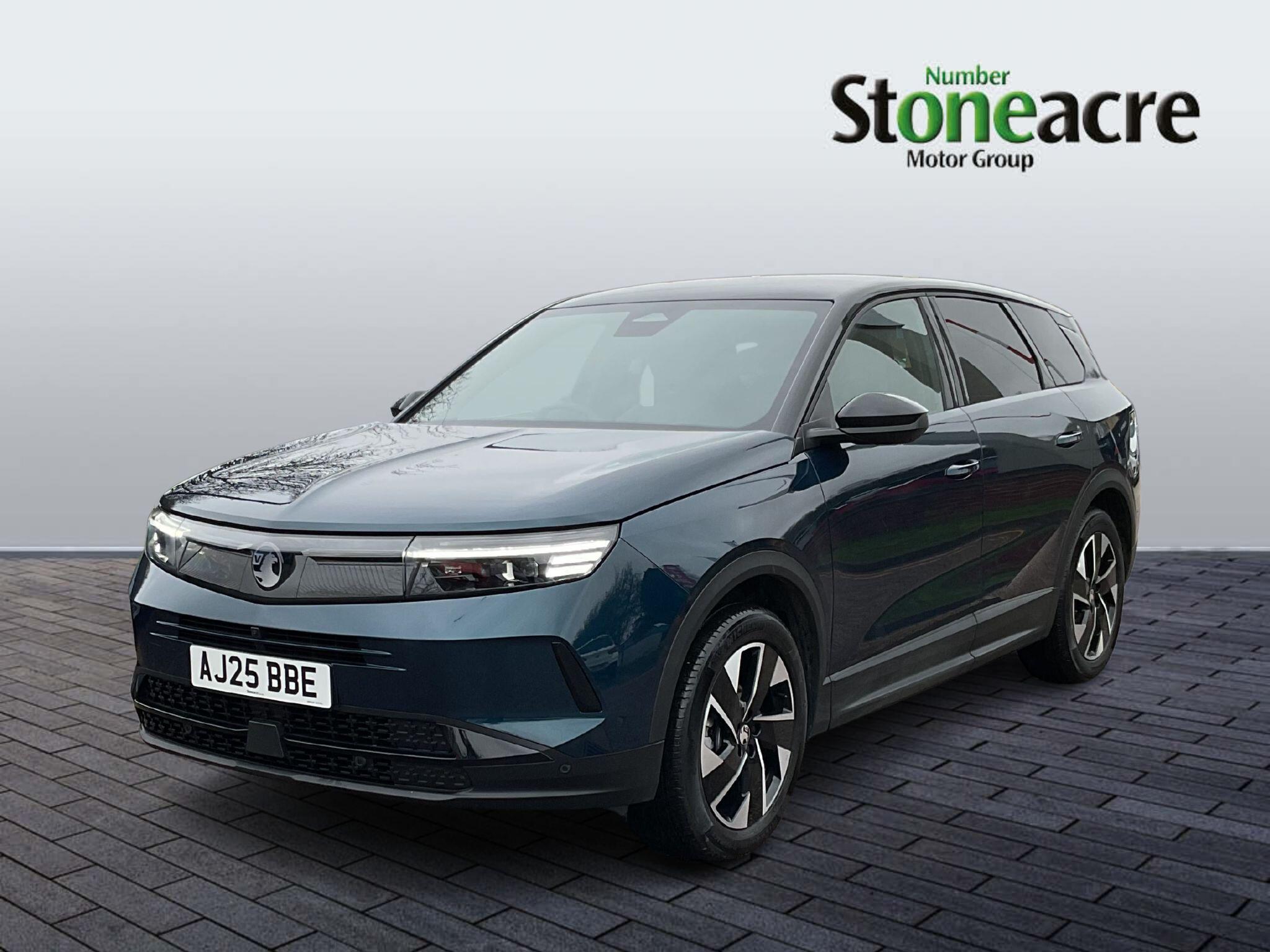 Vauxhall Grandland 1.2 MHEV Ultimate e-DCT Euro 6 (s/s) 5dr AJ25BBE Image 3