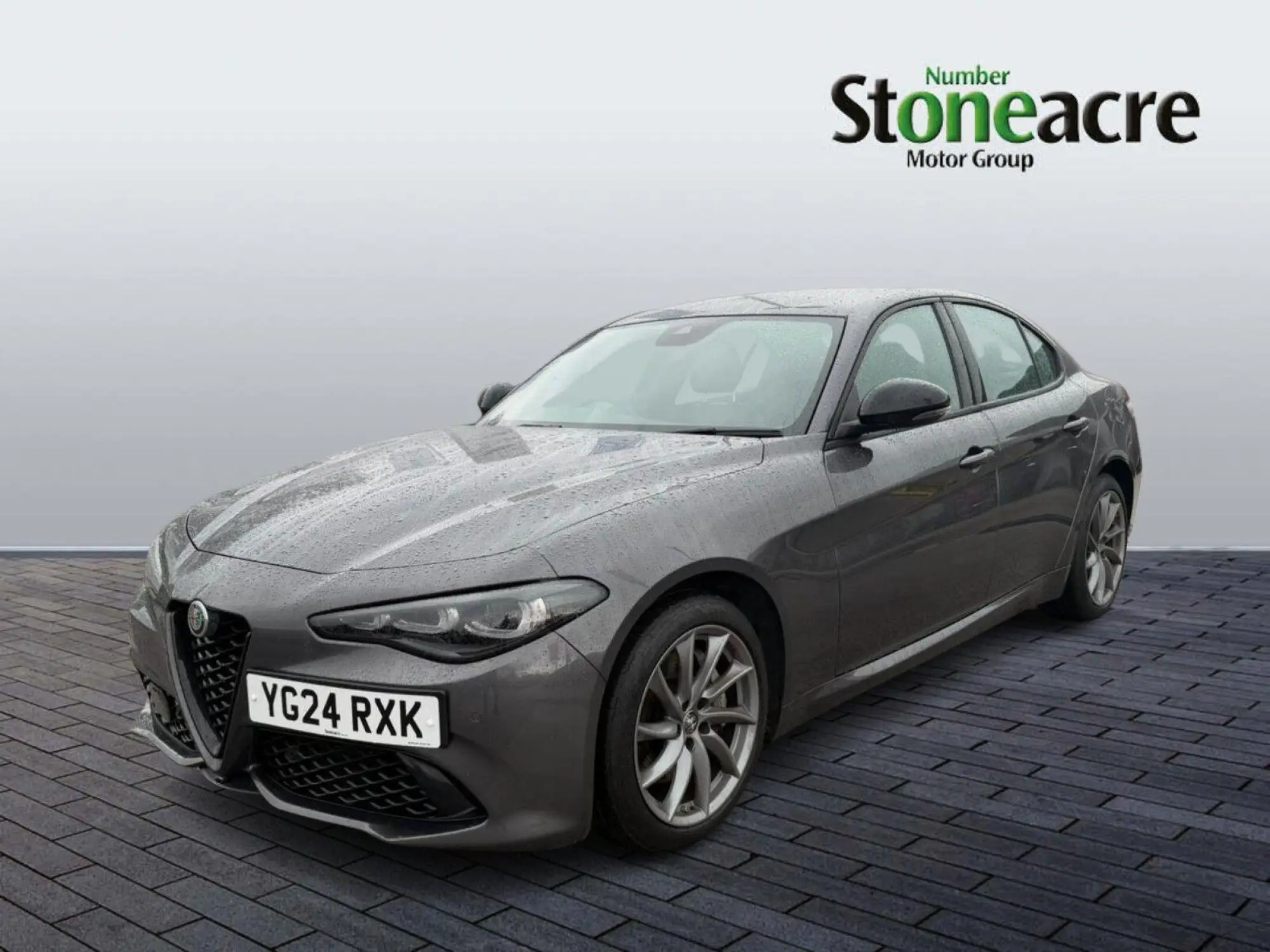 Alfa Romeo Giulia 2.0T Sprint Auto Euro 6 (s/s) 4dr YG24RXK Image 3