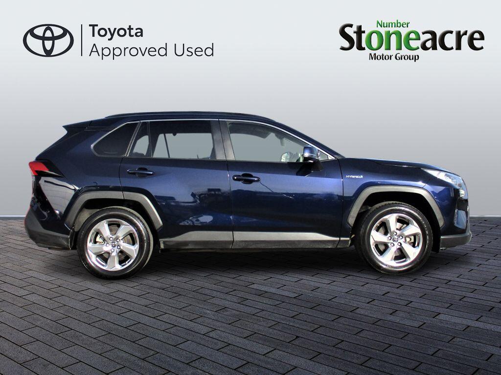 Toyota RAV4 2.5 VVT-h Design CVT 4WD Euro 6 (s/s) 5dr HG19WNZ Image 2