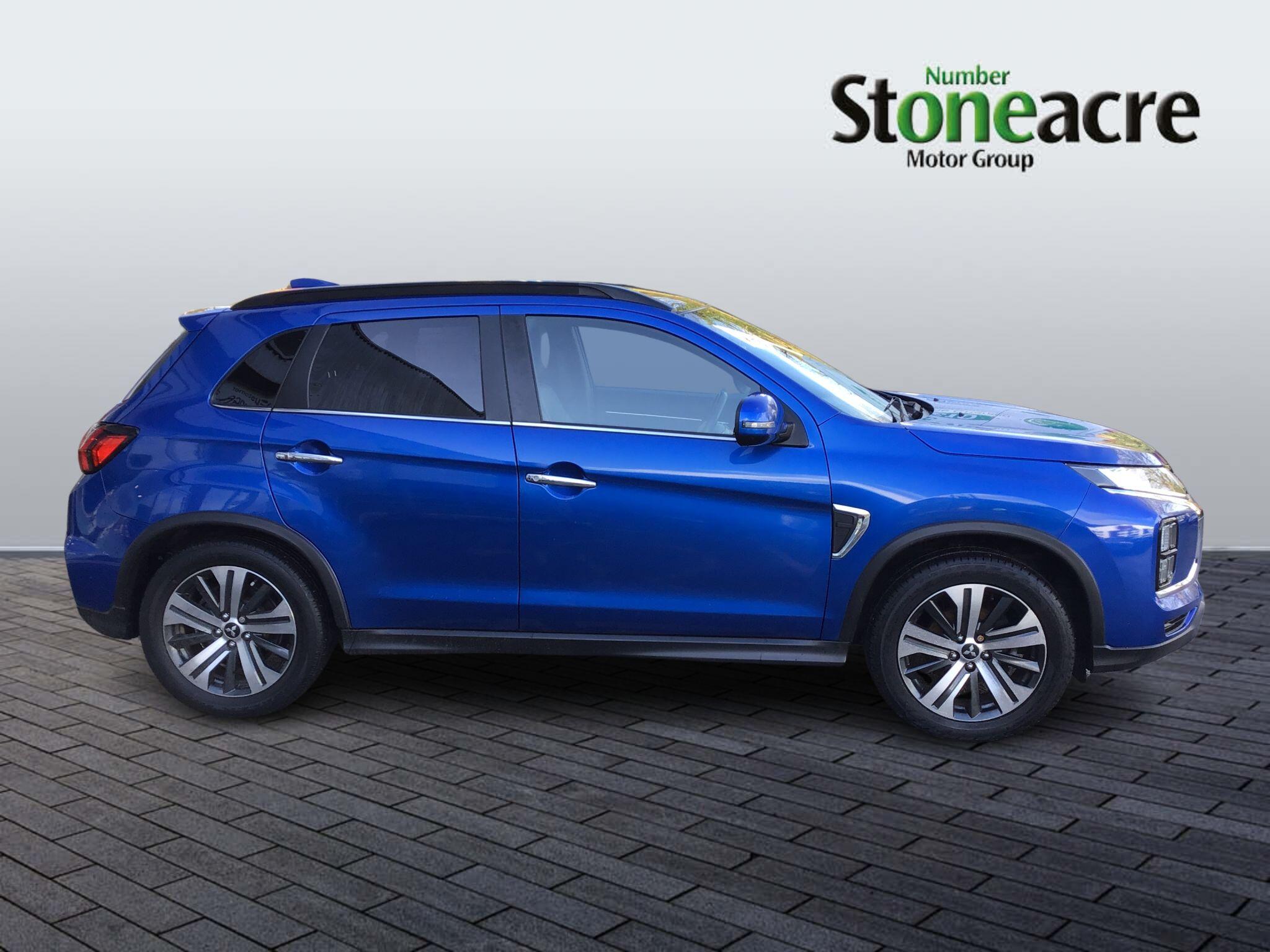 Mitsubishi ASX 2.0 MIVEC Exceed SUV 5dr Petrol CVT 4WD Euro 6 (s/s) (150 ps) YY21ZXR Image 2