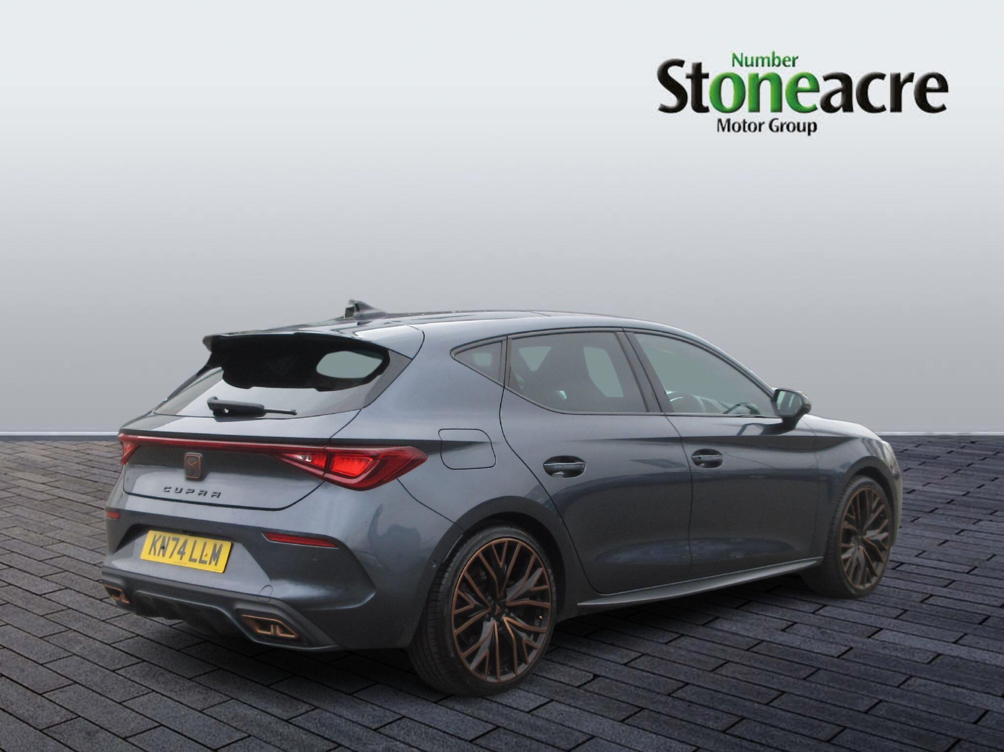 CUPRA Leon 1.4 eHybrid 12.8kWh VZ2 Design Edition DSG Euro 6 (s/s) 5dr KN74LLM Image 3