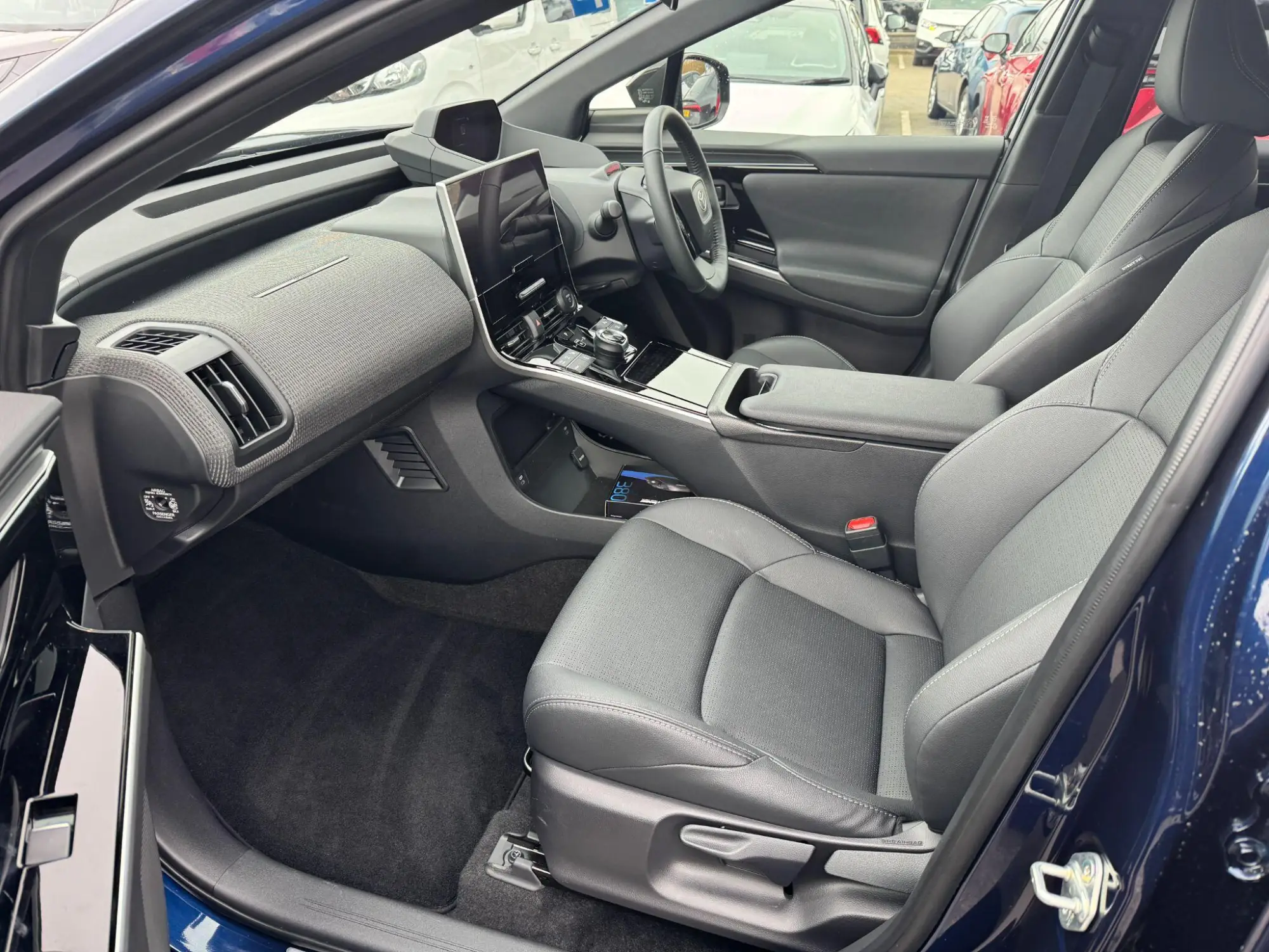 Toyota bZ4X Image 14