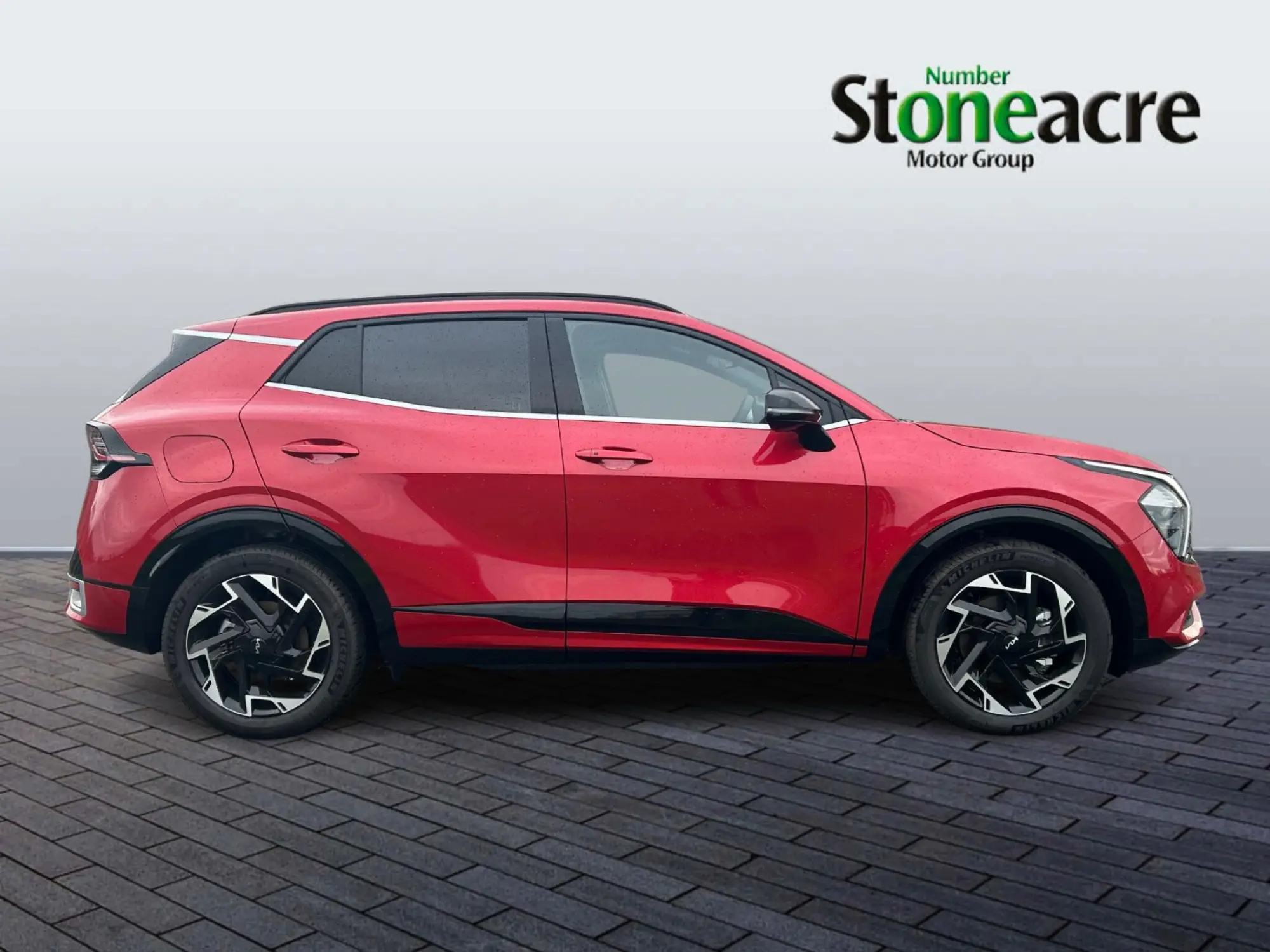 Kia Sportage Plug-In Hybrid 1.6 T-GDi 13.8kWh GT-Line Auto AWD Euro 6 (s/s) 5dr DA75AOX Image 2