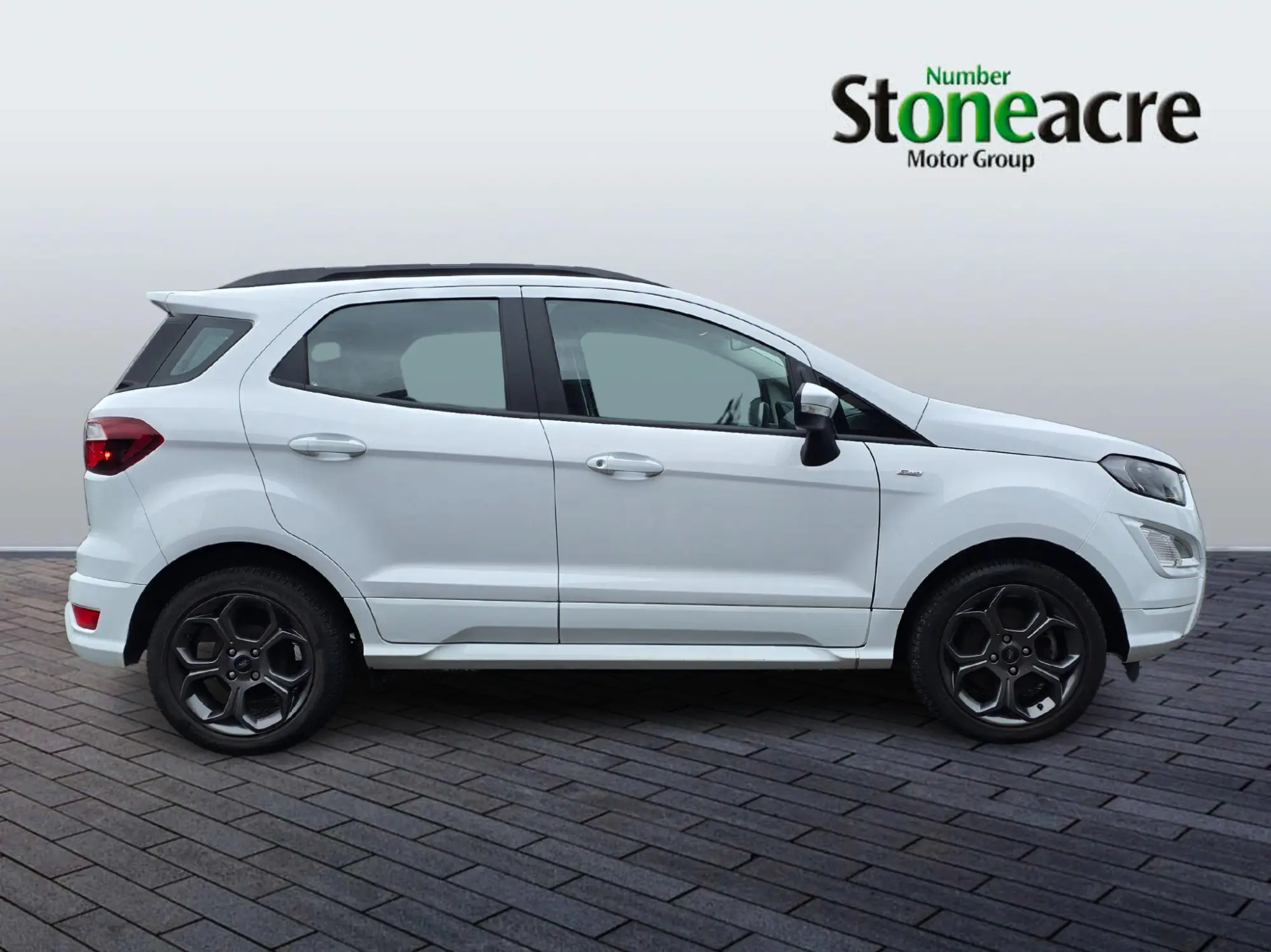 Ford EcoSport 1.0T EcoBoost ST-Line Euro 6 (s/s) 5dr NG72KZJ Image 2