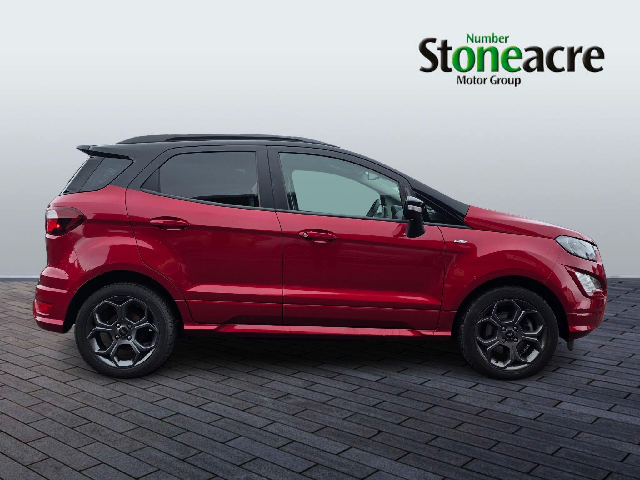 Ford EcoSport Image 2