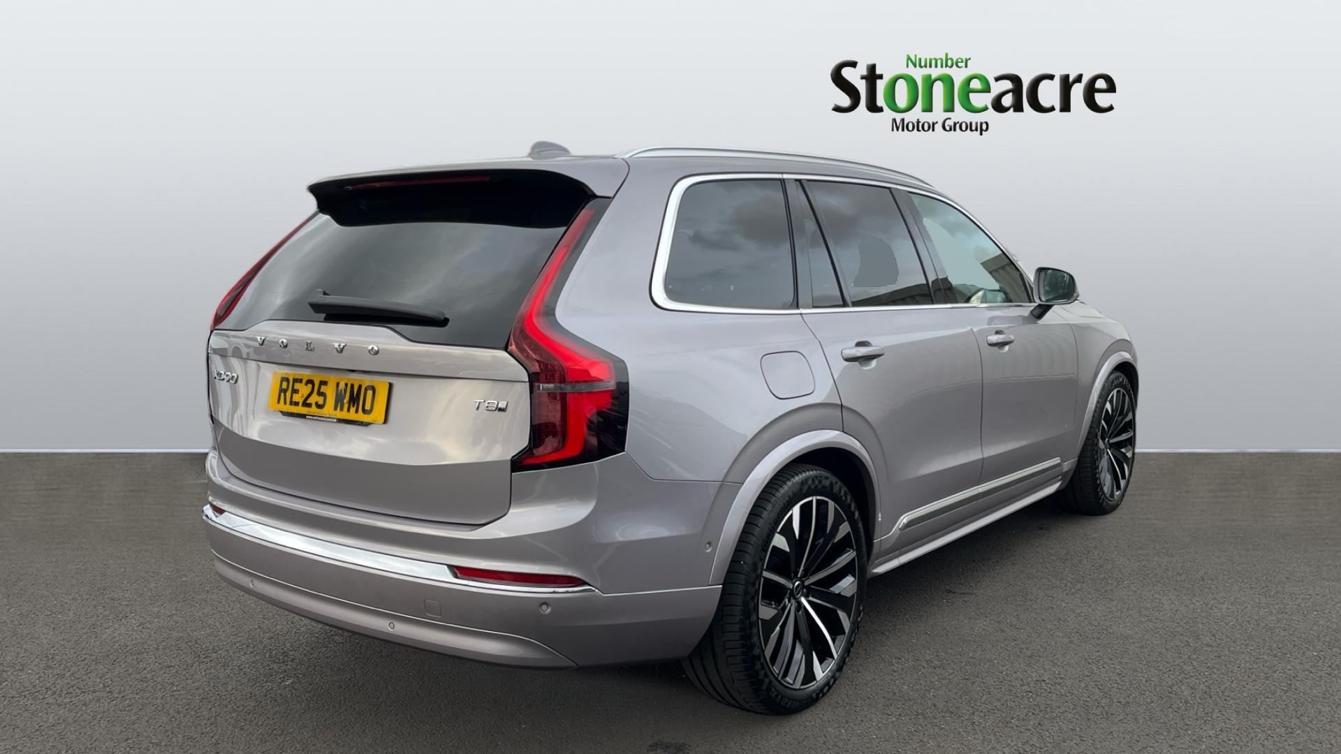 Volvo XC90 2.0 T8 18.8kWh Ultra Bright Auto 4WD Euro 6 (s/s) 5dr RE25WMO Image 2