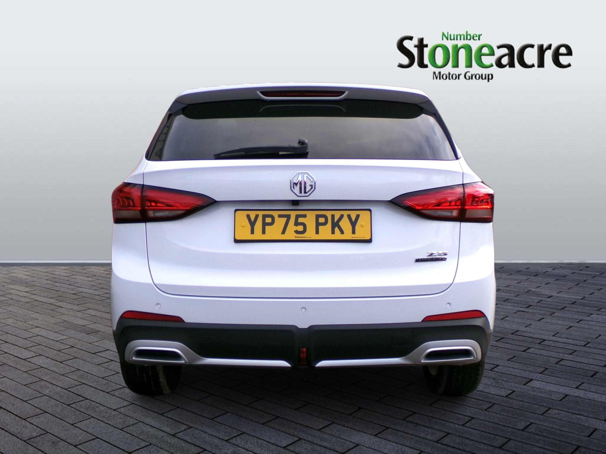MG ZS Hybrid+ Image 3