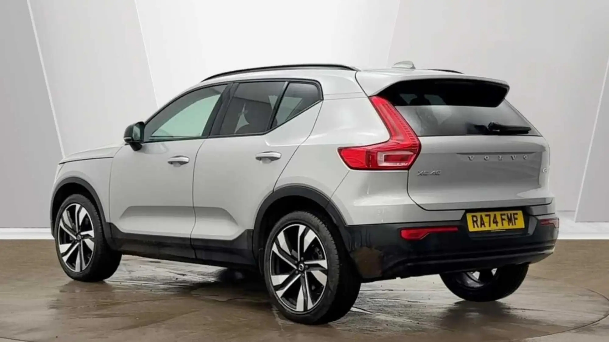 Volvo XC40 Image 3