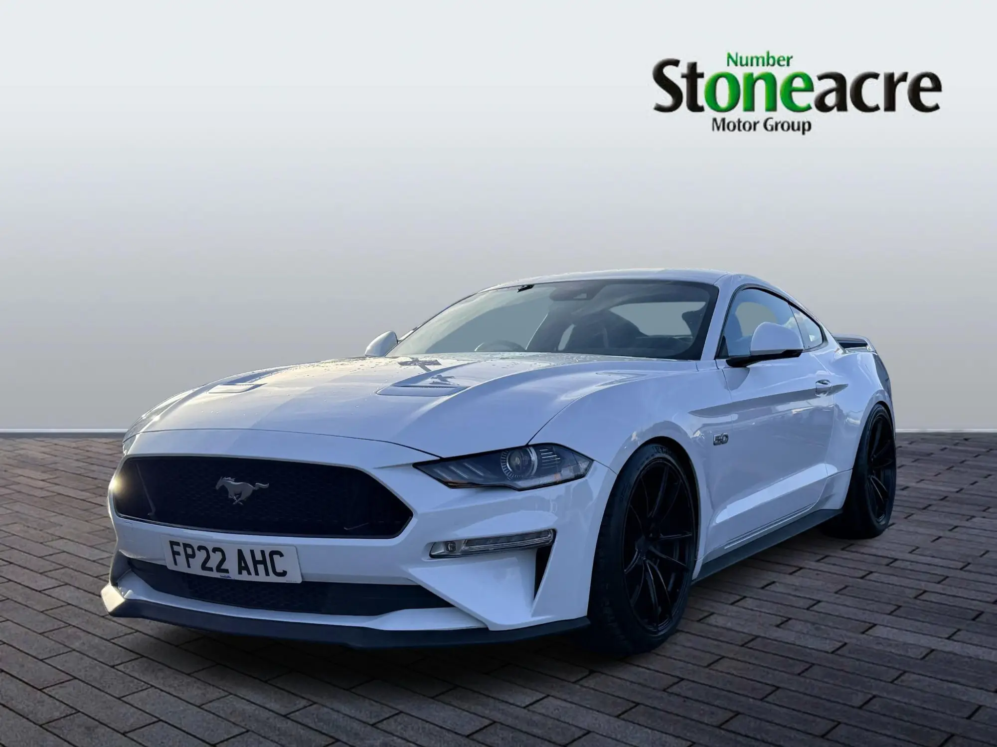 Ford Mustang 5.0 V8 GT Fastback Euro 6 2dr FP22AHC Image 3