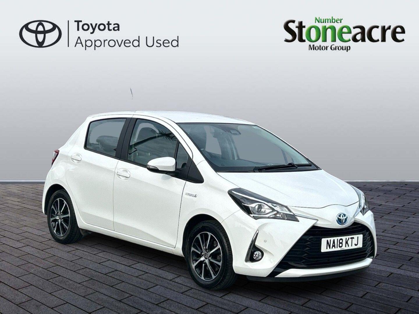 Toyota Yaris 1.5 VVT-h Icon Tech Hatchback 5dr Petrol Hybrid E-CVT Euro 6 (s/s) (100 ps) NA18KTJ Image 1