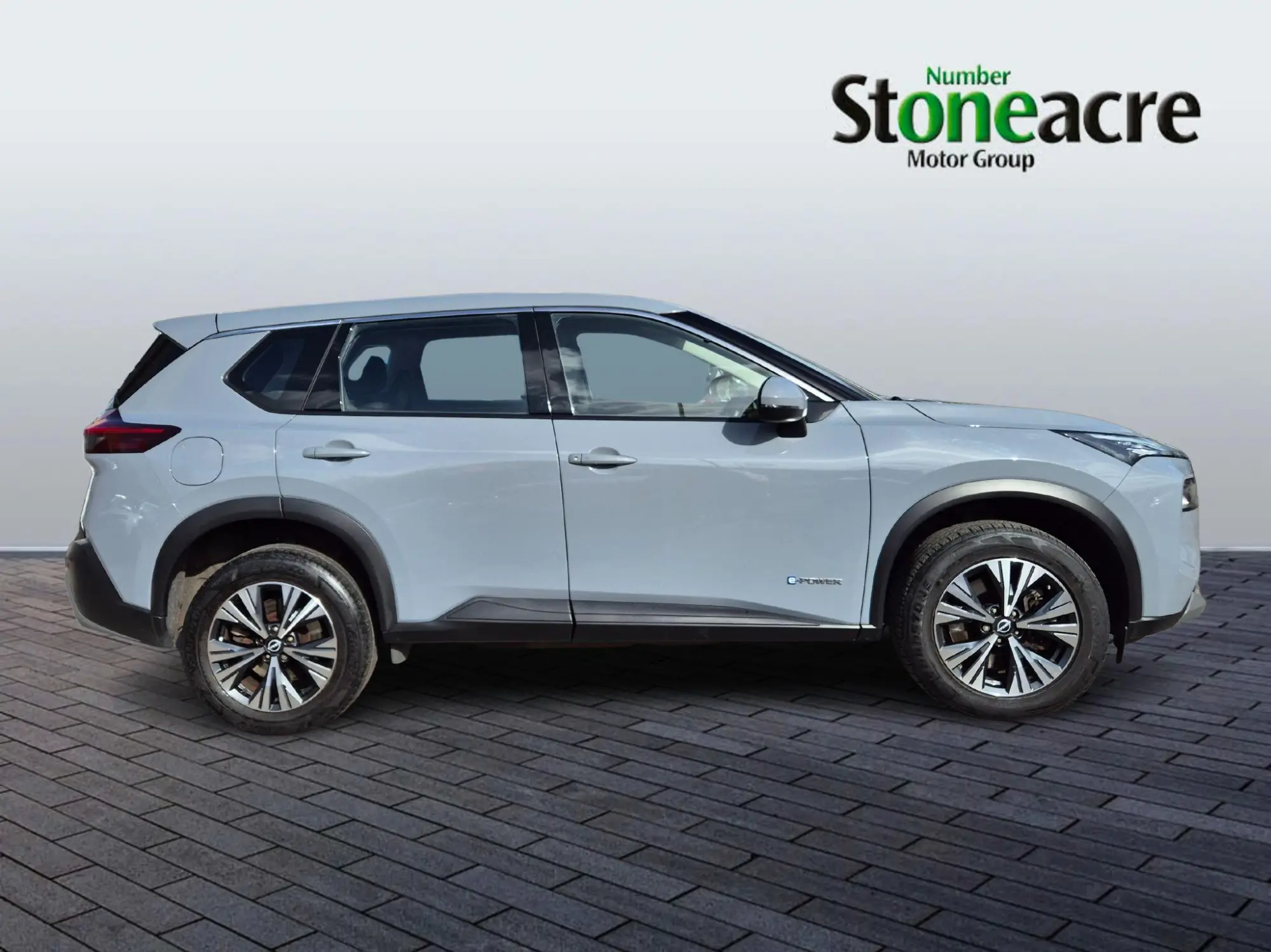 Nissan X-Trail e-POWER 1.5 h e-POWER Acenta Premium Auto Euro 6 (s/s) 5dr DV24PVU Image 2