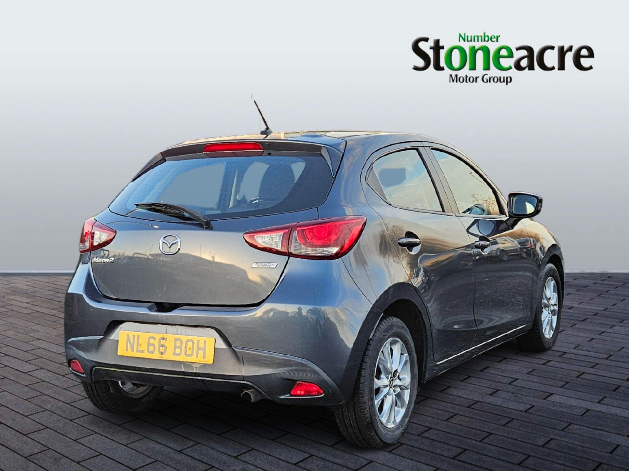 Mazda 2 1.5 SKYACTIV-G SE-L Hatchback 5dr Petrol Manual Euro 6 (s/s) (90 ps) NL66BOH Image 3
