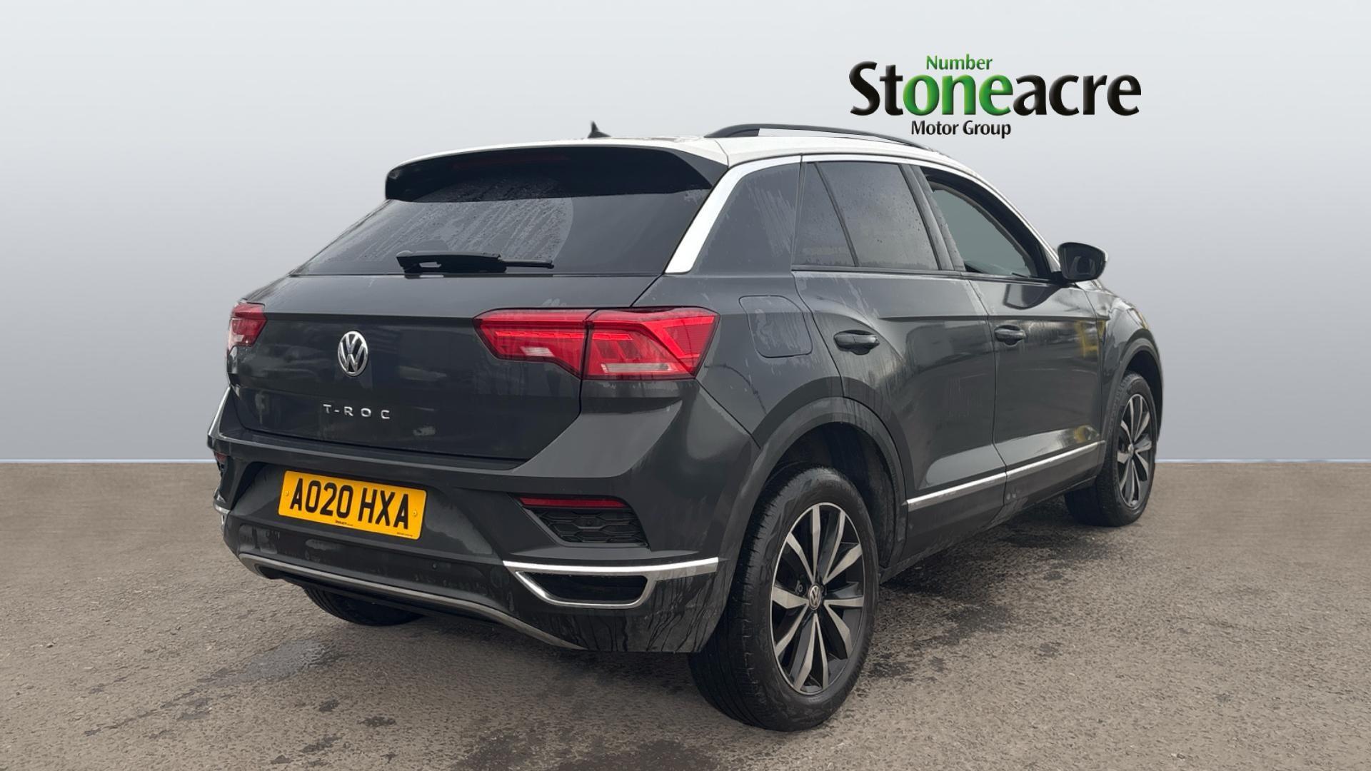 Volkswagen T-Roc 1.5 TSI EVO Design Euro 6 (s/s) 5dr AO20HXA Image 2