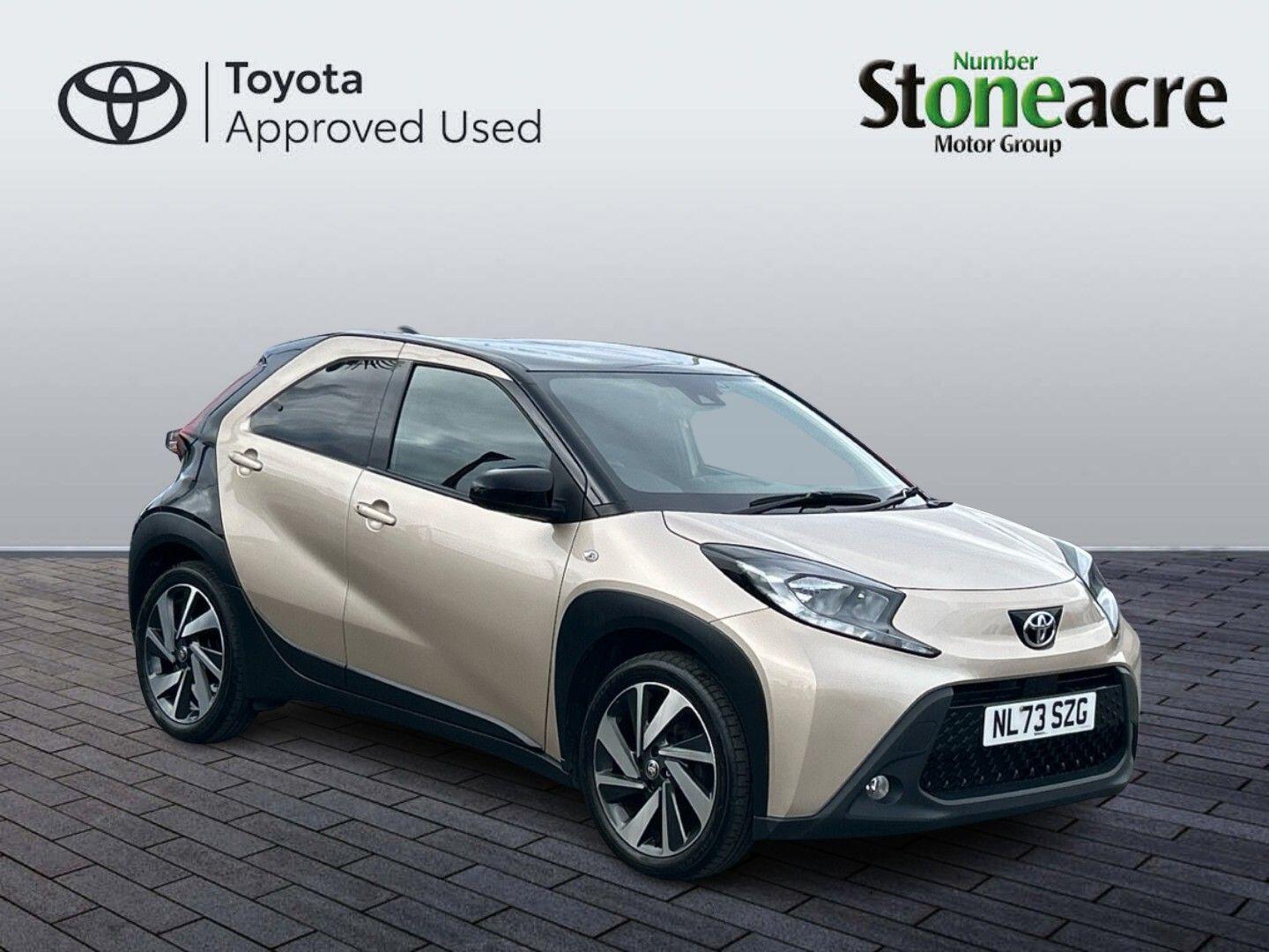 Toyota Aygo X 1.0 VVT-i Edge 5dr NL73SZG Image 1
