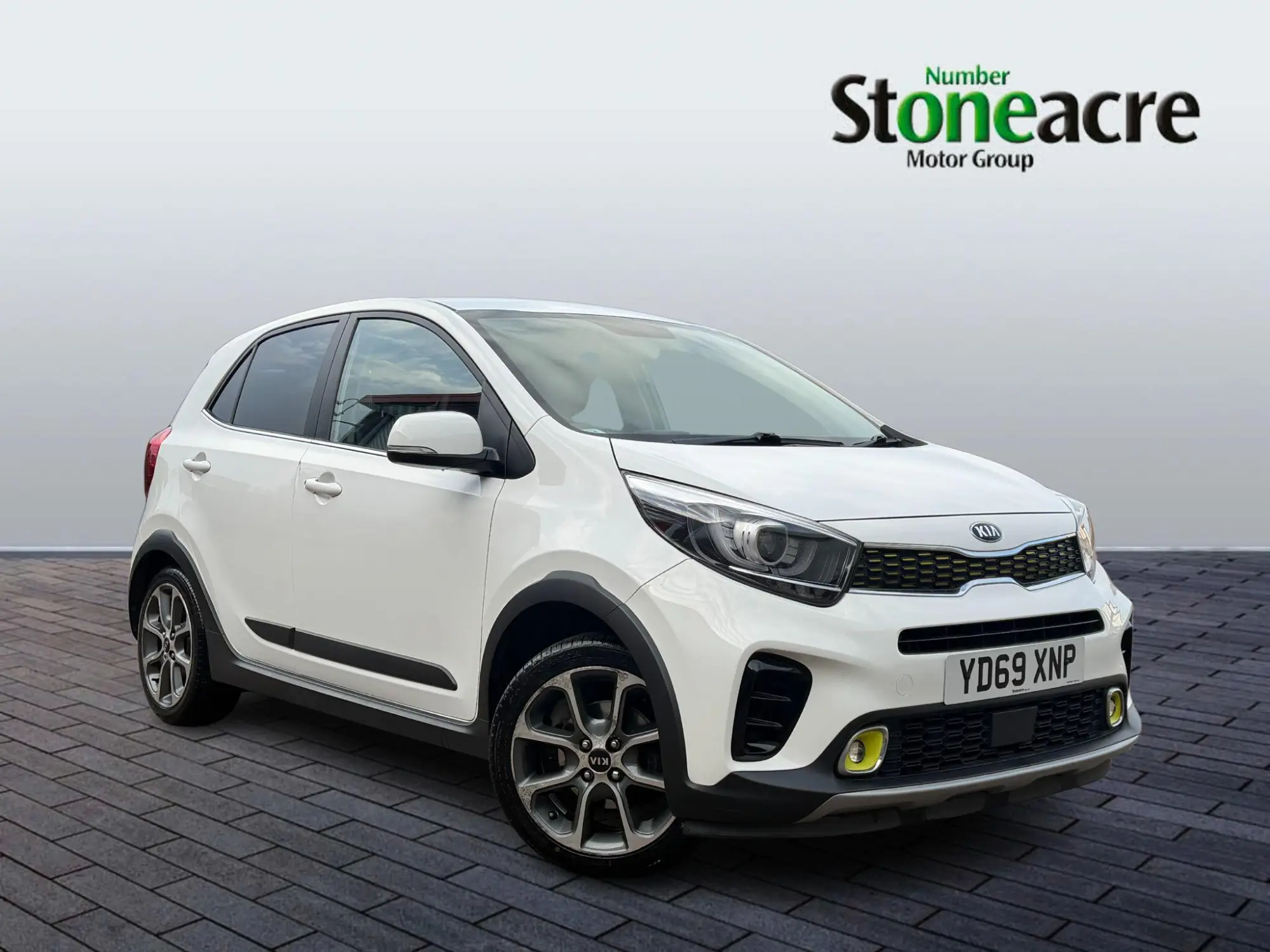 Kia Picanto 1.25 X-Line Euro 6 5dr YD69XNP Image 1