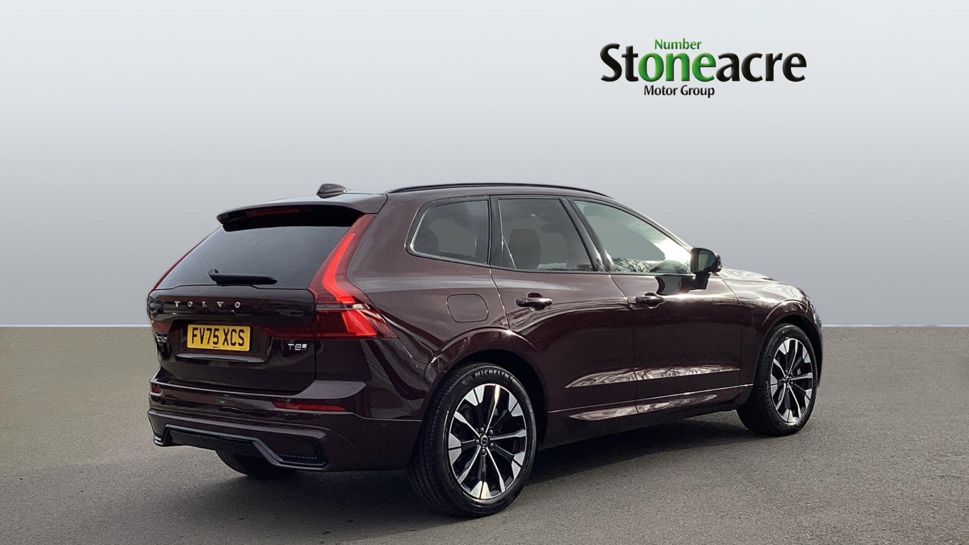 Volvo XC60 Image 2