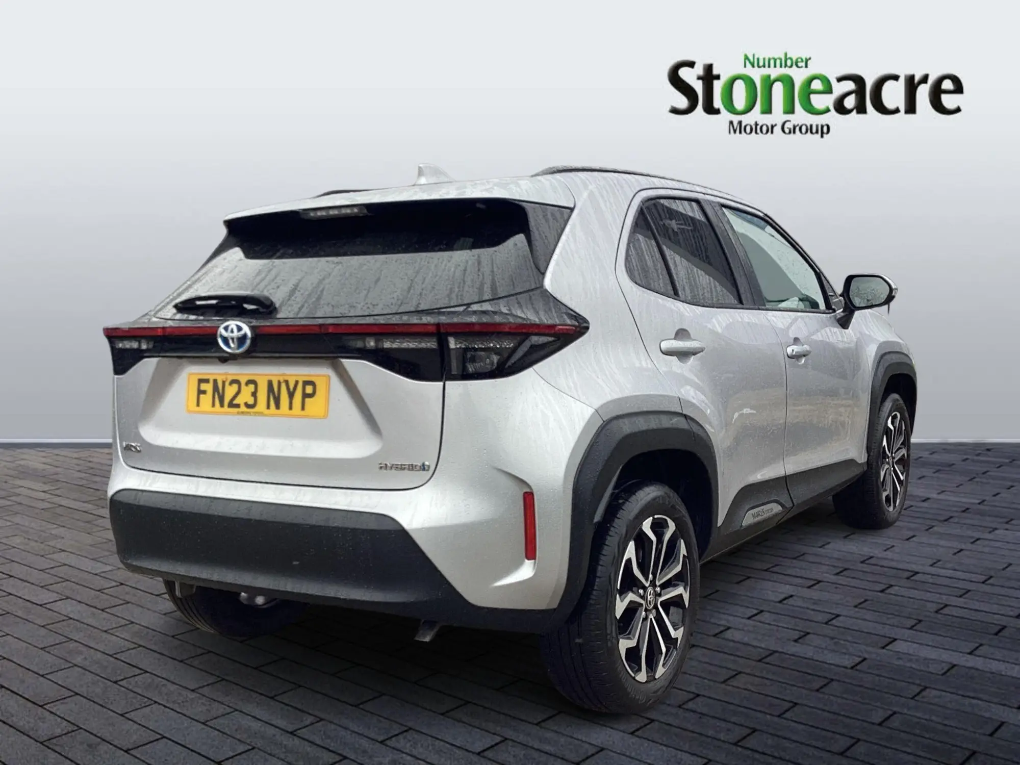 Toyota Yaris Cross 1.5 Hybrid Design 5dr CVT FN23NYP Image 3