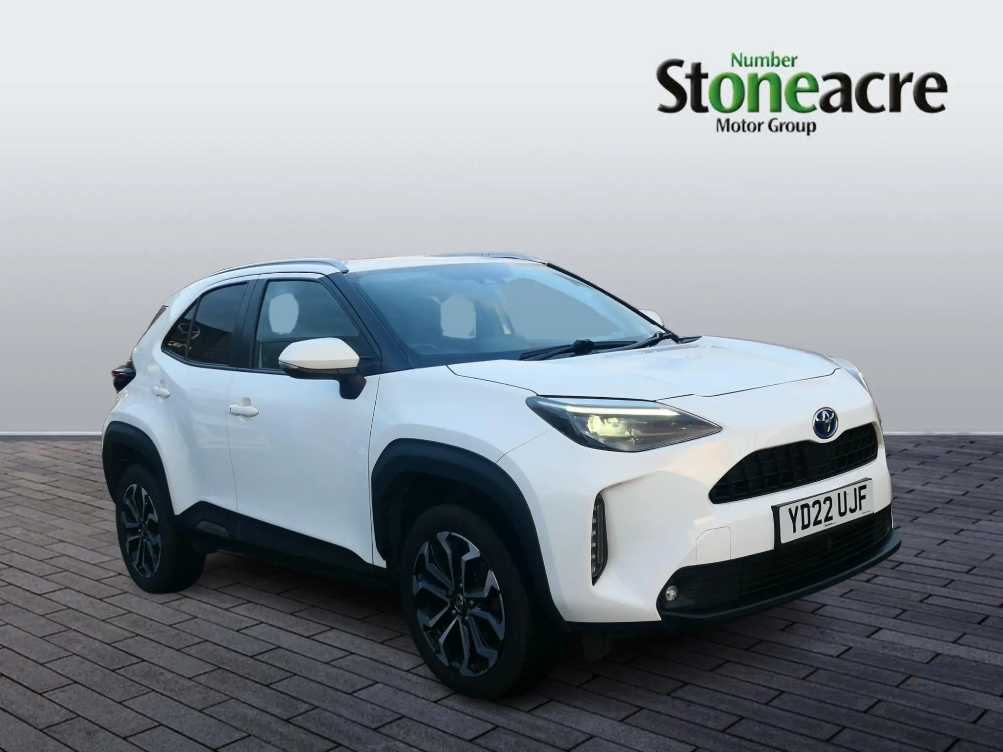Toyota Yaris Cross 1.5 Hybrid Design 5dr CVT YD22UJF Image 1