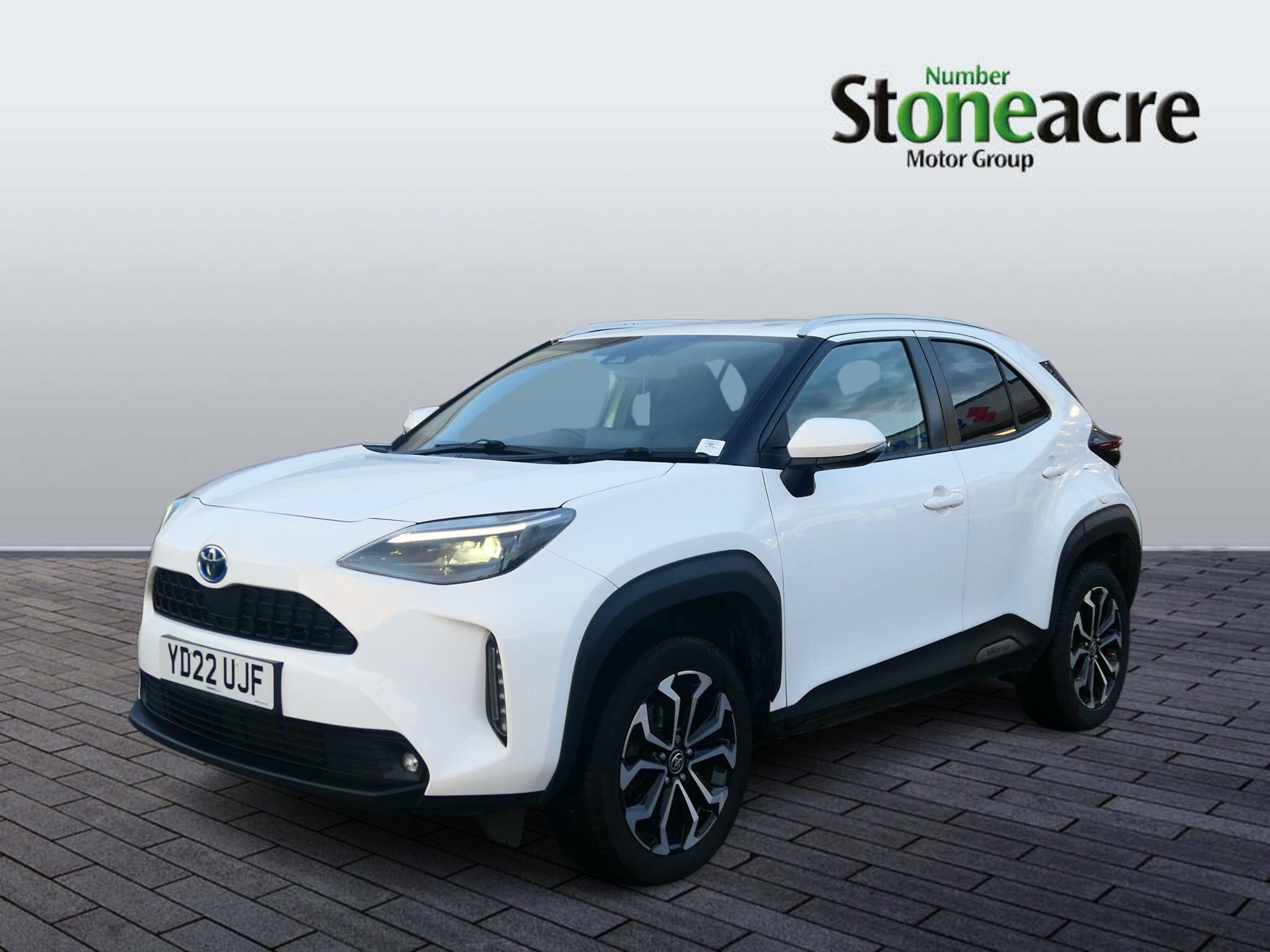 Toyota Yaris Cross 1.5 Hybrid Design 5dr CVT YD22UJF Image 3