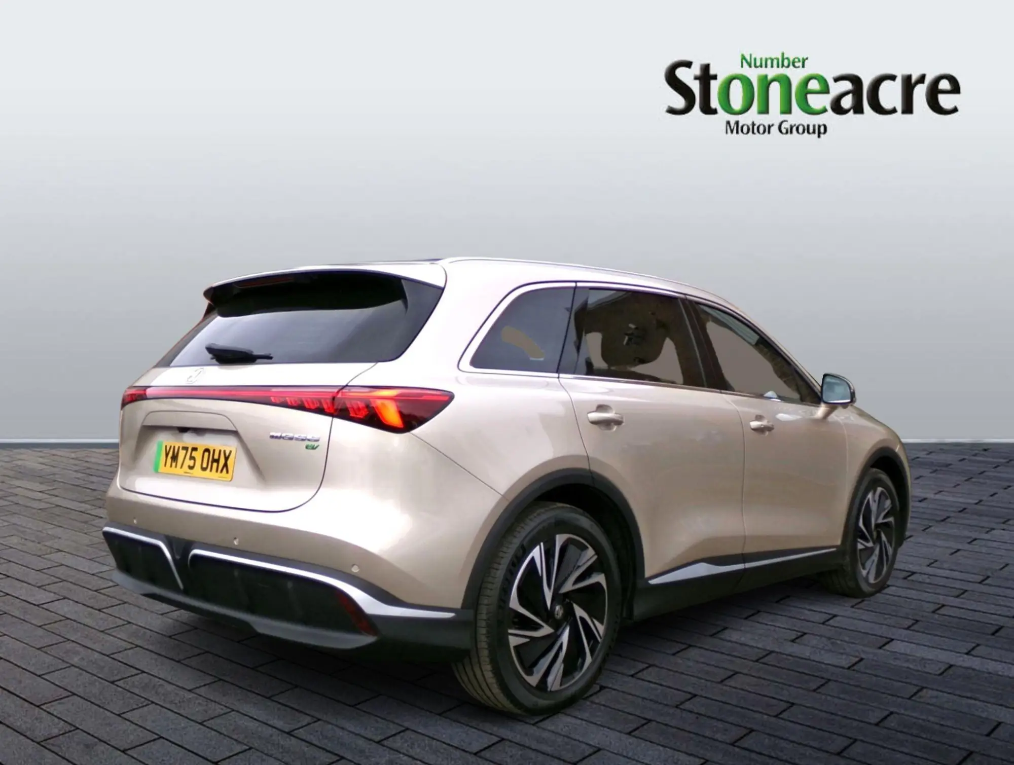 MG MGS6 77kWh Trophy Long Range Auto 5dr YM75OHX Image 2