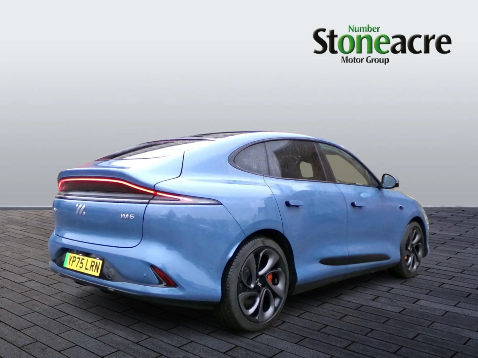 MG IM6 100kWh Launch Edition Auto 4WD 5dr YP75LRN Image 2