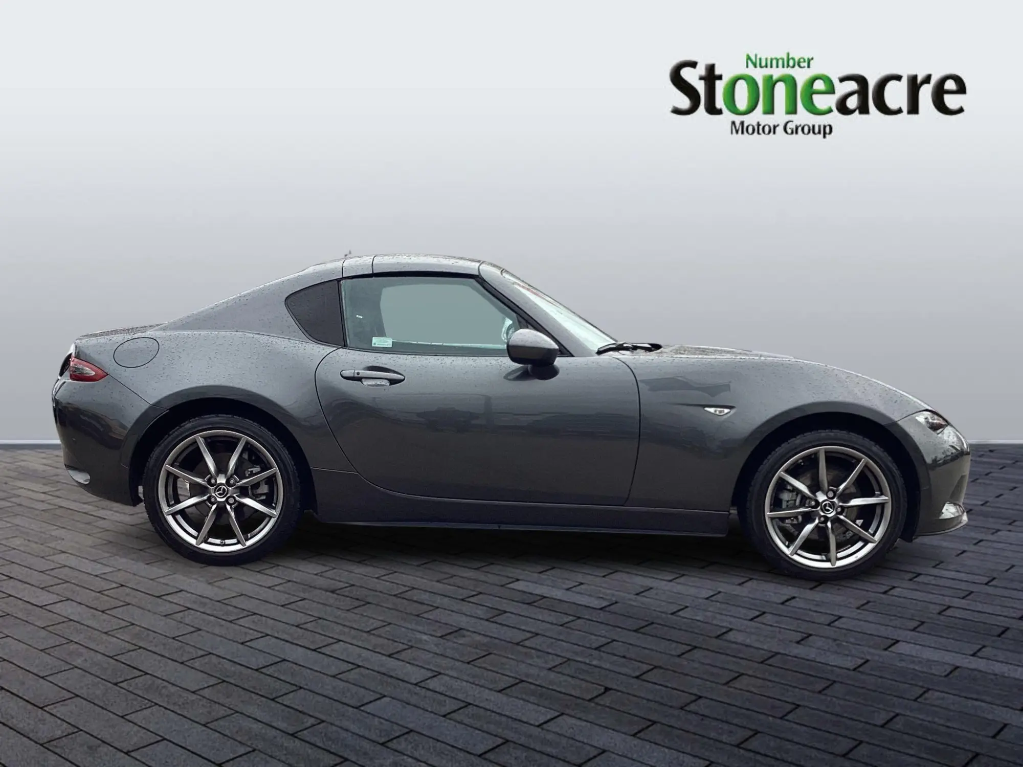 Mazda MX-5 RF Image 2