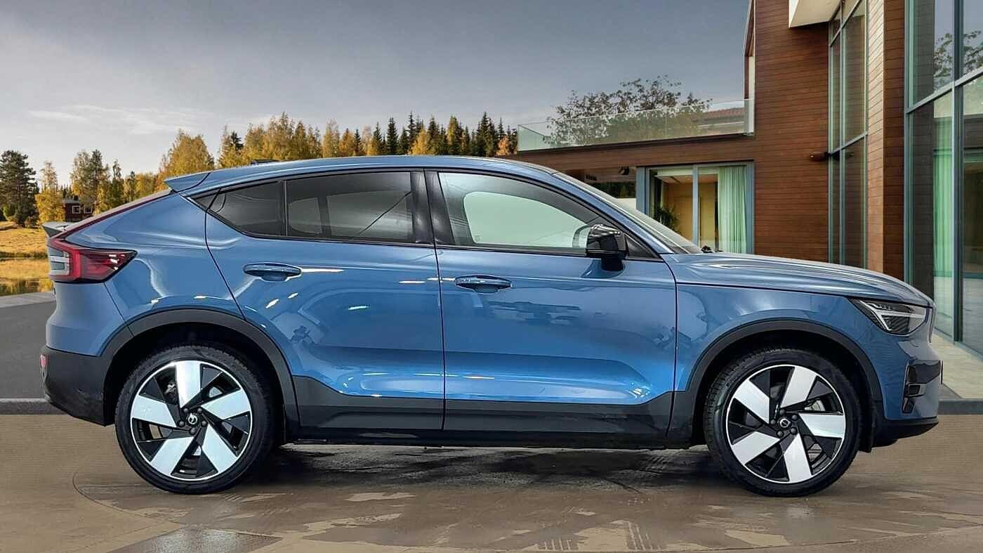 Volvo C40 Recharge Image 2