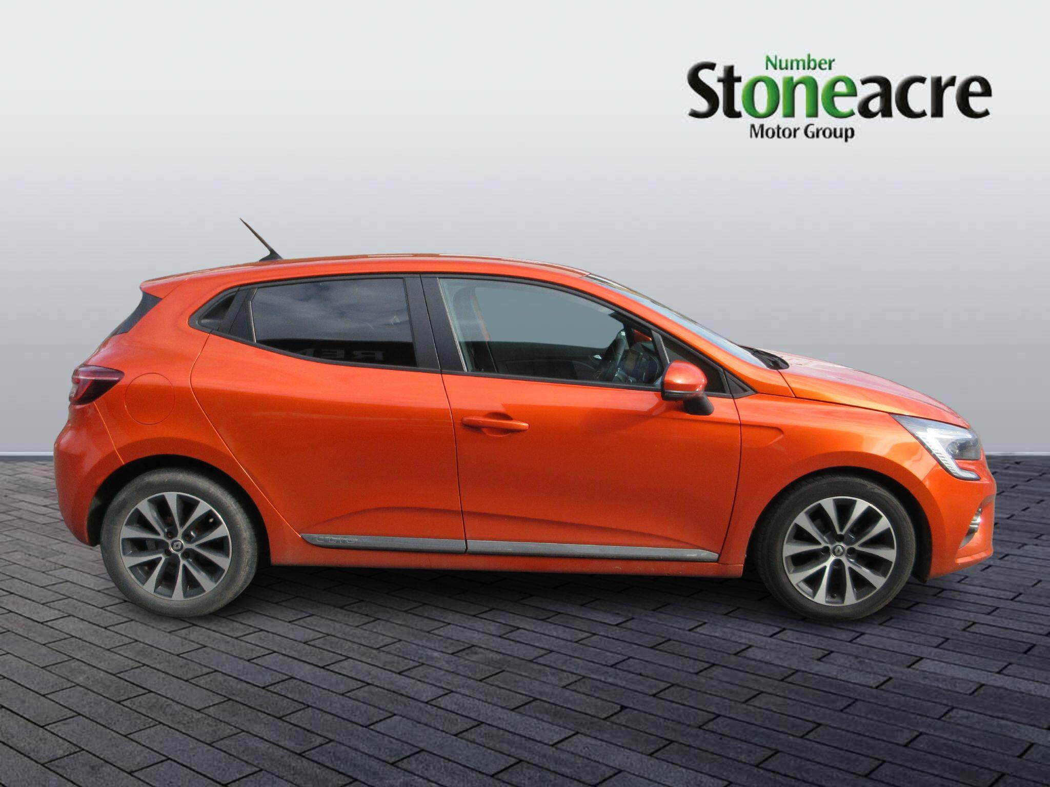 Renault Clio Image 2