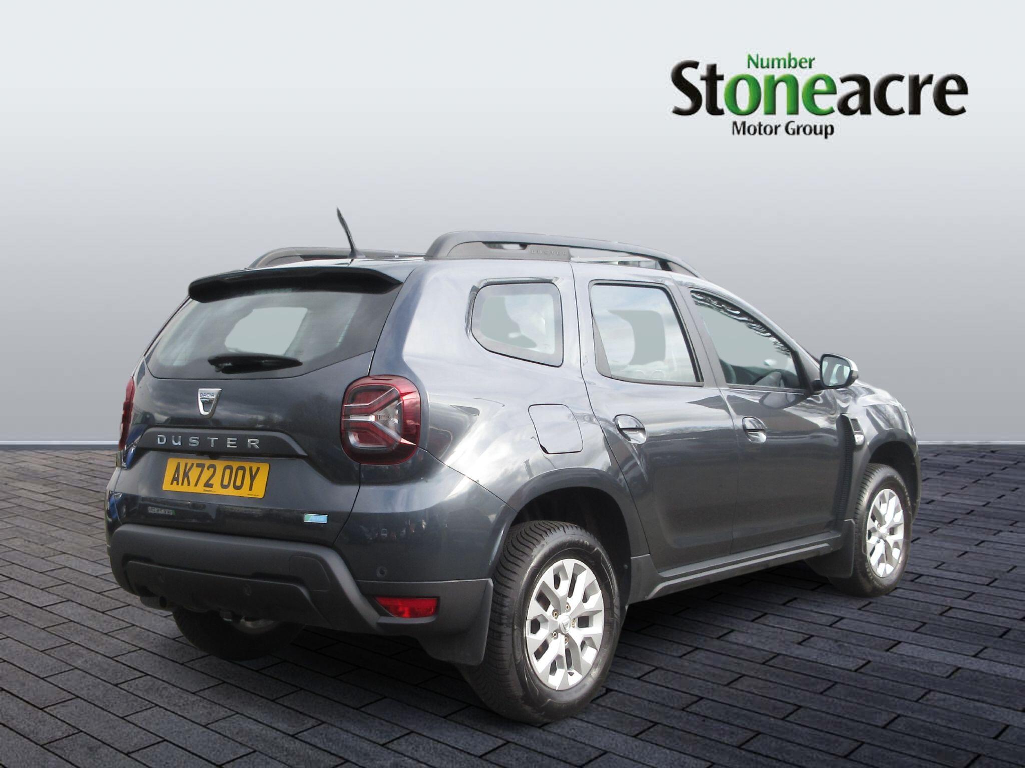 Dacia Duster 1.0 TCe 100 Bi-Fuel Comfort 5dr AK72OOY Image 3