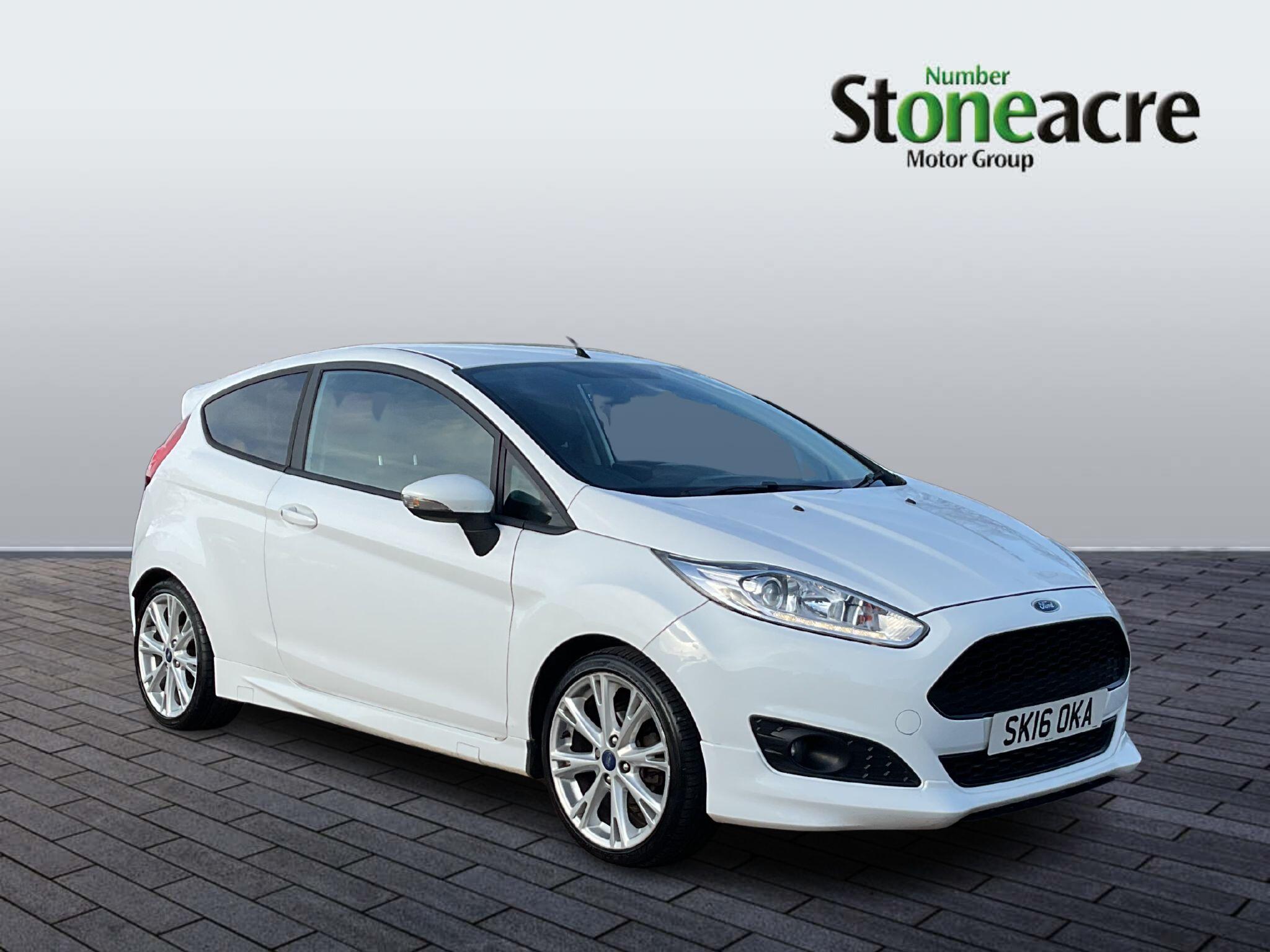 Ford Fiesta 1.0T EcoBoost Zetec S Hatchback 3dr Petrol Manual Euro 6 (s/s) (140 ps) SK16OKA Image 1