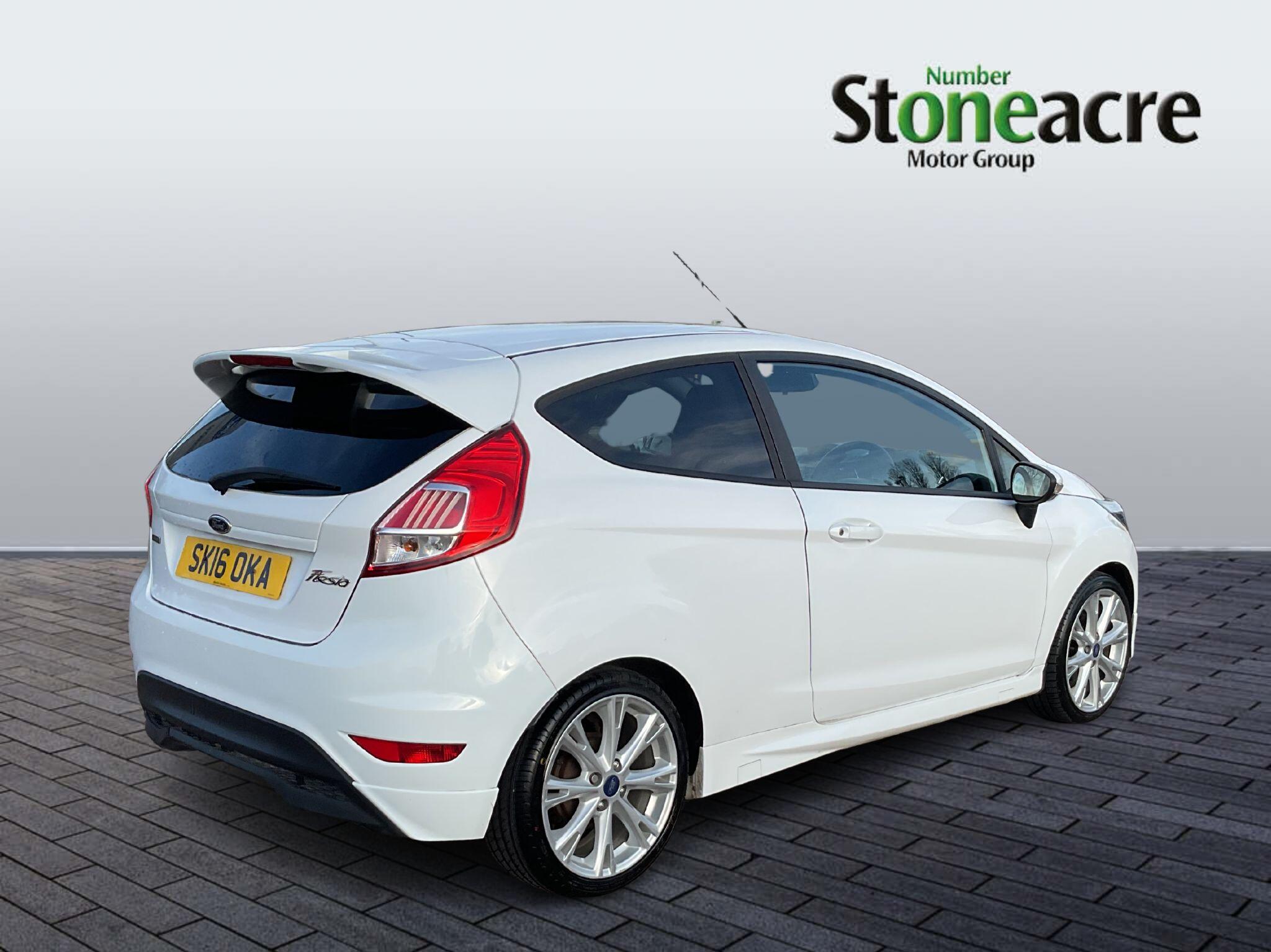 Ford Fiesta 1.0T EcoBoost Zetec S Hatchback 3dr Petrol Manual Euro 6 (s/s) (140 ps) SK16OKA Image 3