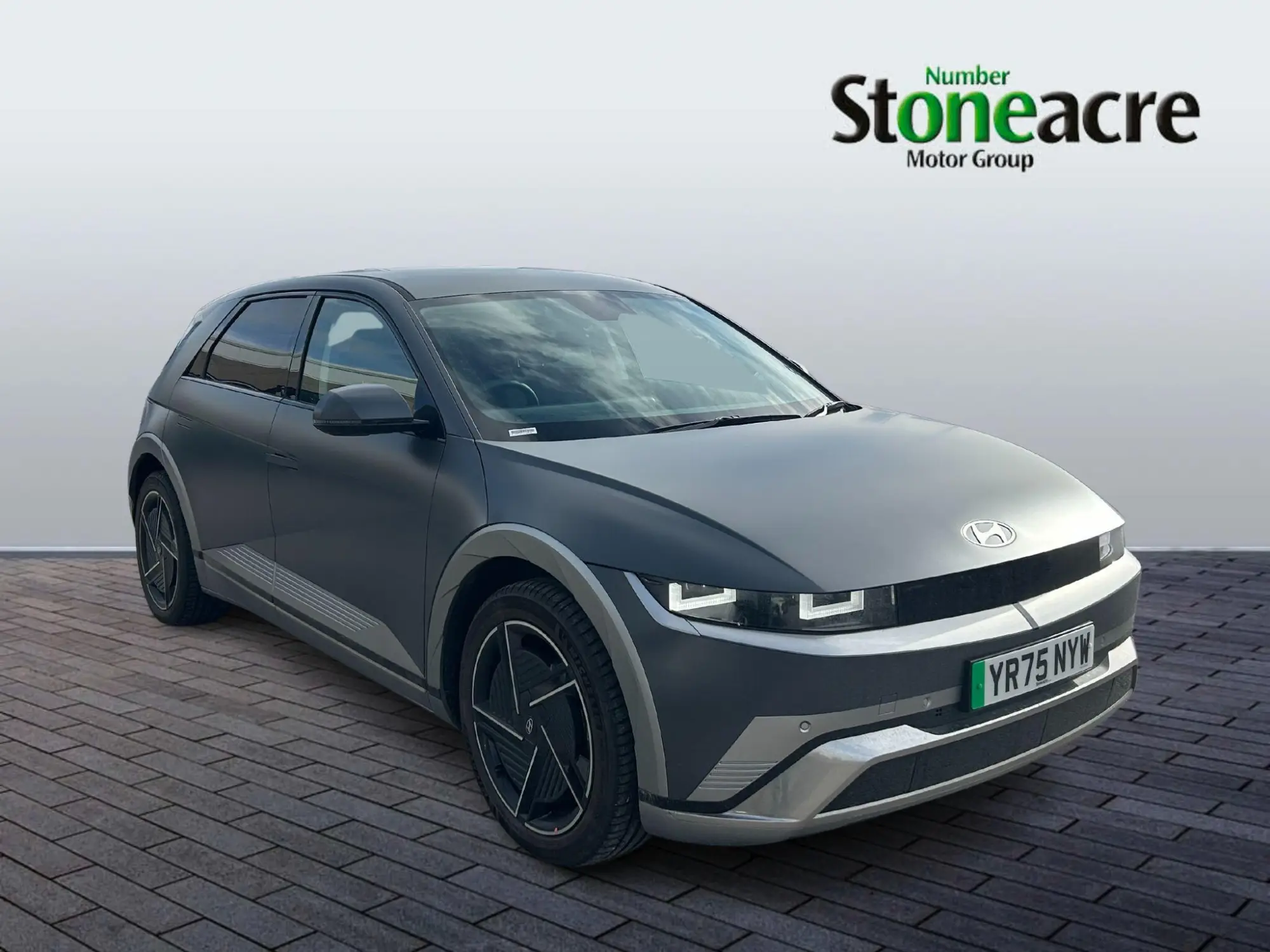 Hyundai IONIQ 5 84kWh Ultimate Auto AWD 5dr YR75NYW Image 1