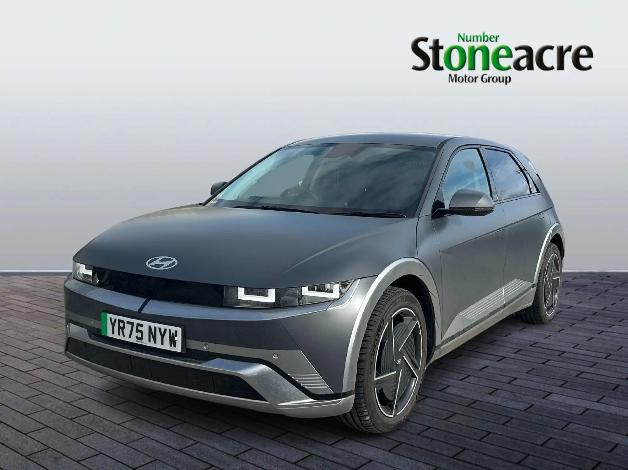 Hyundai IONIQ 5 84kWh Ultimate Auto AWD 5dr YR75NYW Image 3