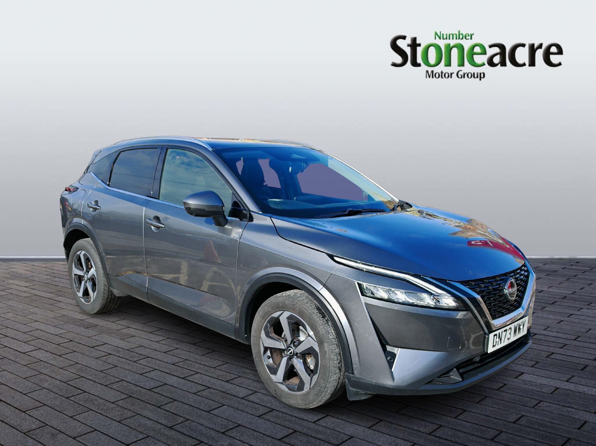 Nissan Qashqai 1.3 DiG-T MH N-Connecta 5dr DN73WWY Image 1