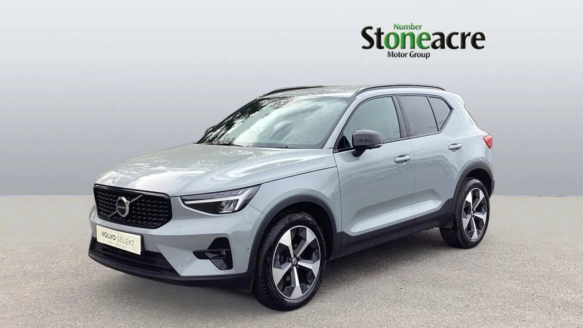 Volvo XC40 Image 2