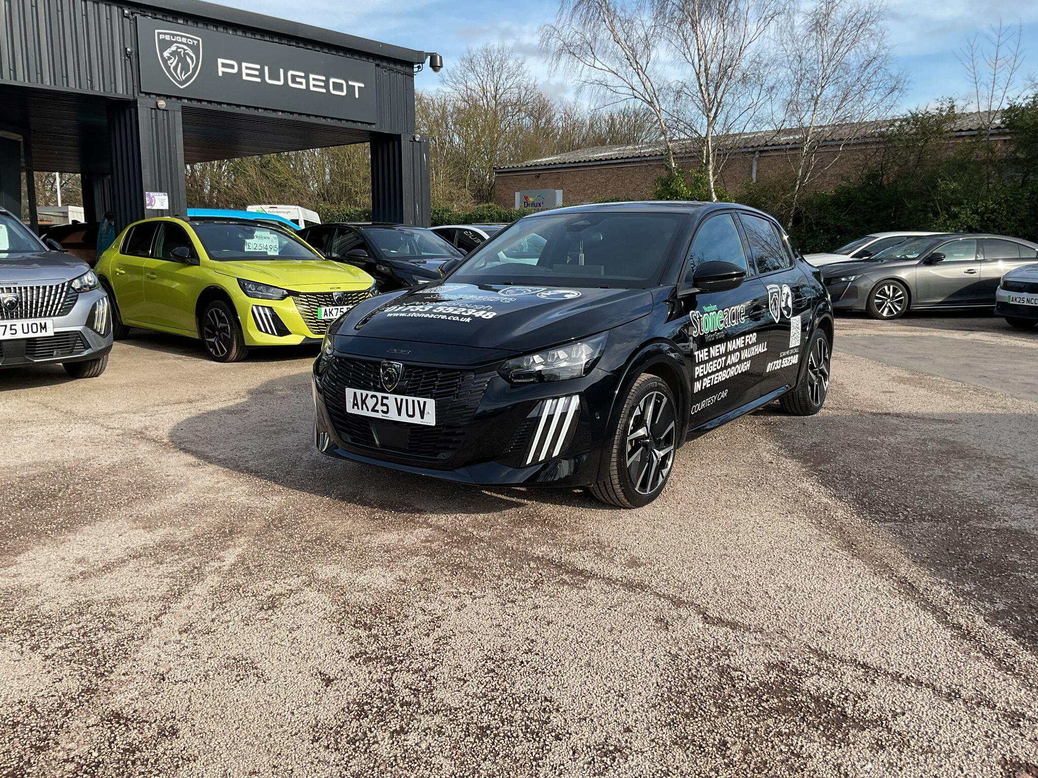 Peugeot 208 1.2 PureTech GT Premium Euro 6 (s/s) 5dr AK25VUV Image 3