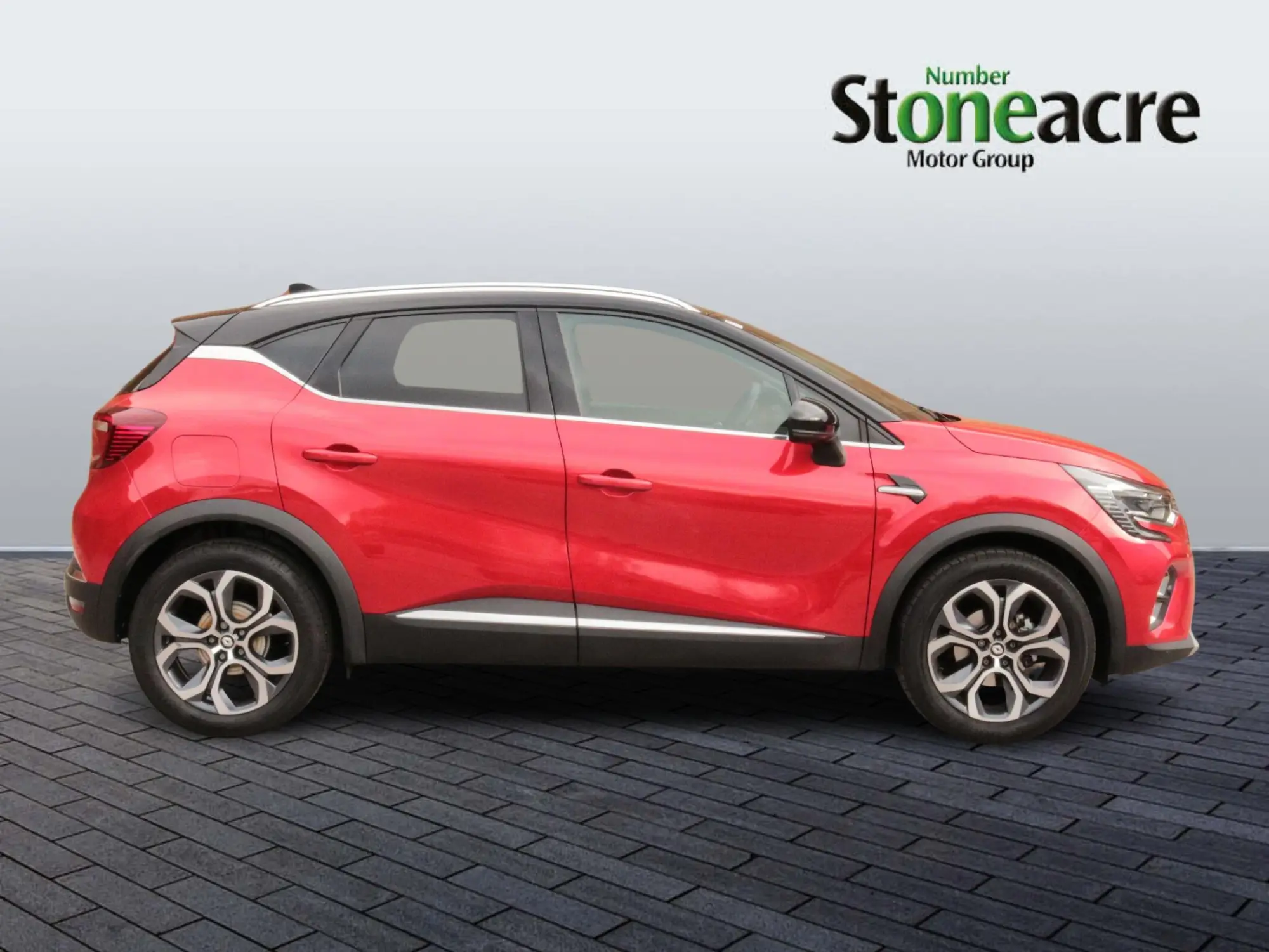 Renault Captur Techno TCe 90 MY22 PO73VYN Image 2