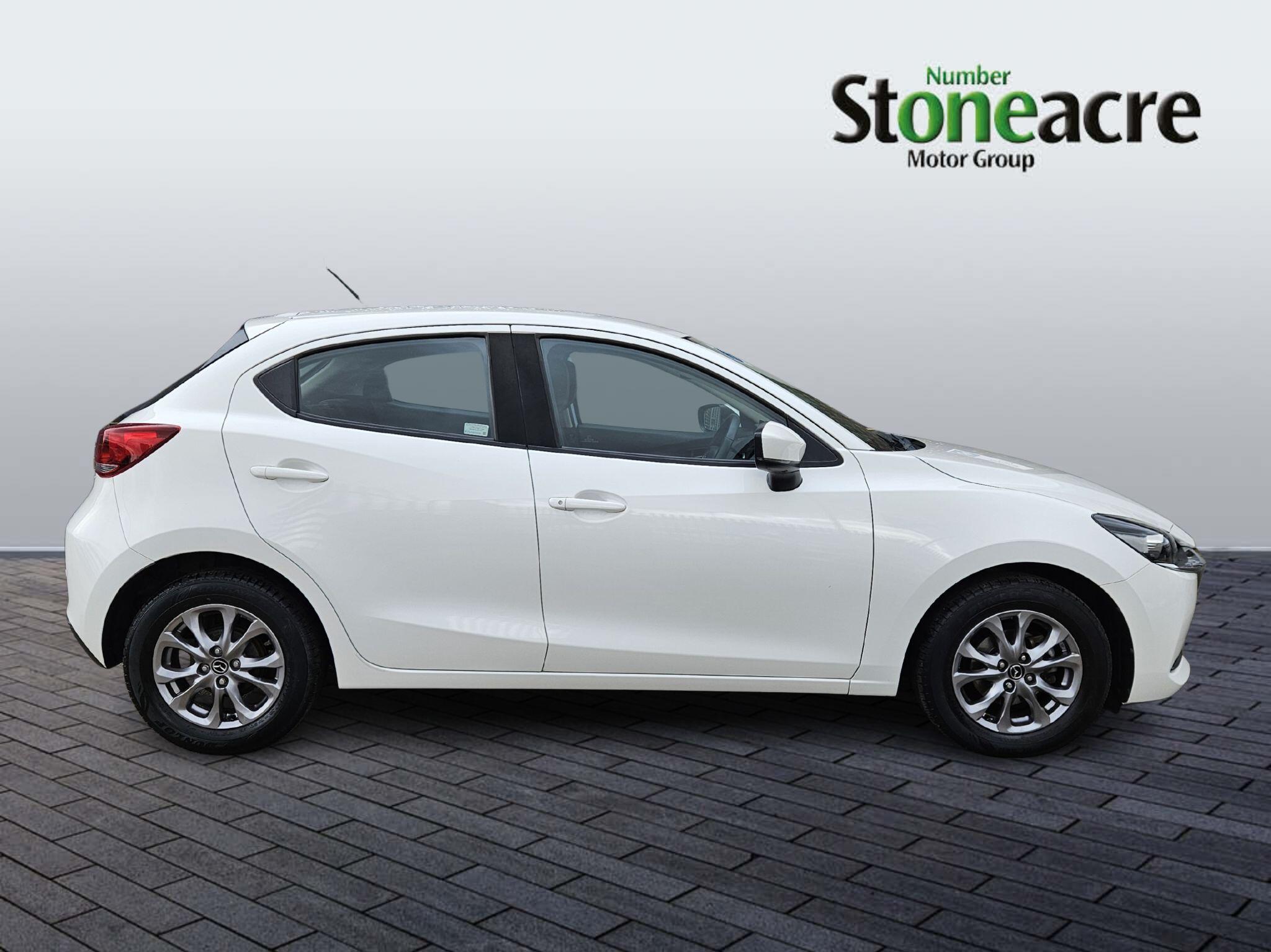 Mazda2 Image 2