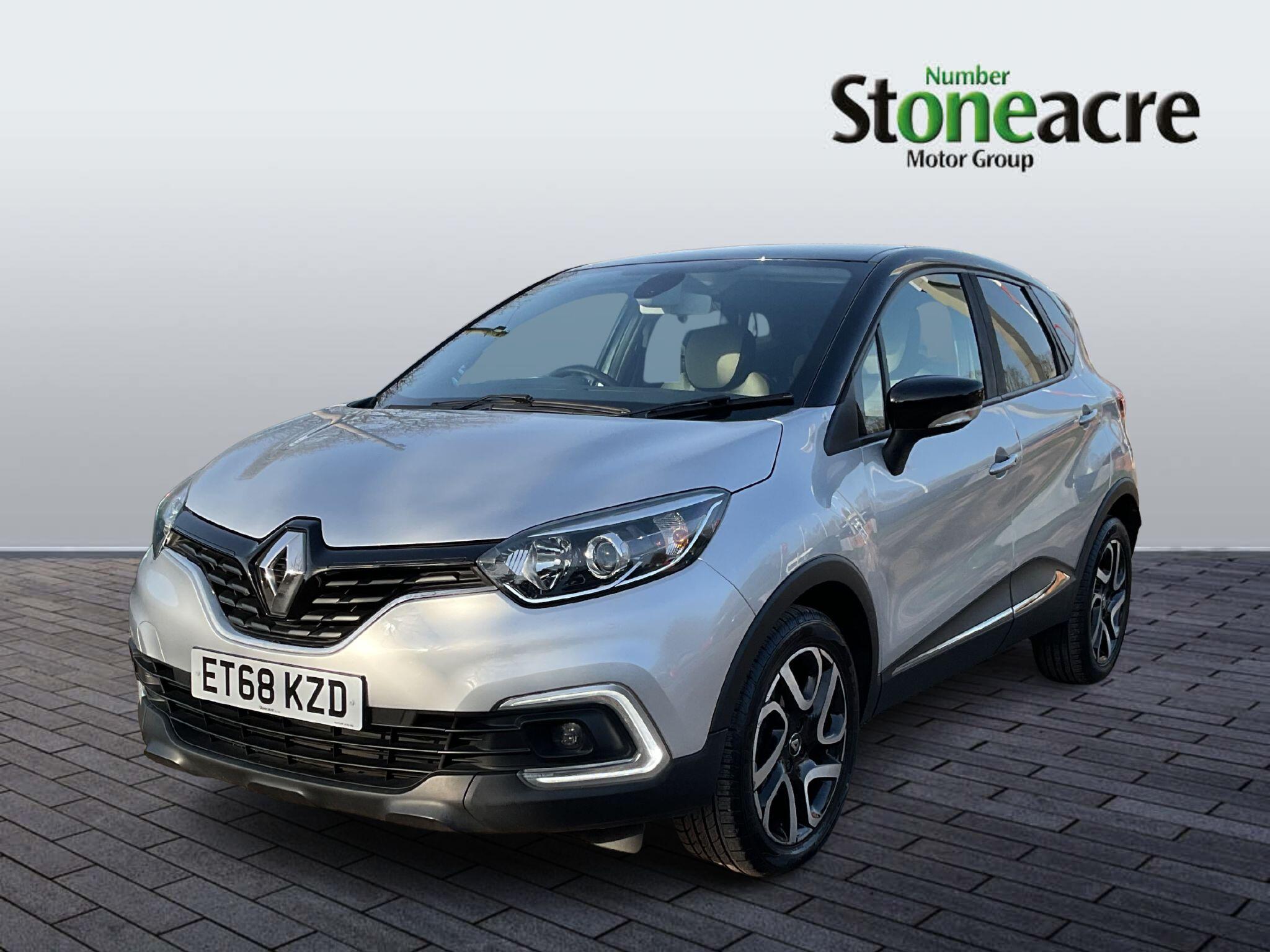 Renault Captur 1.5 dCi ENERGY Iconic EDC Euro 6 (s/s) 5dr ET68KZD Image 3