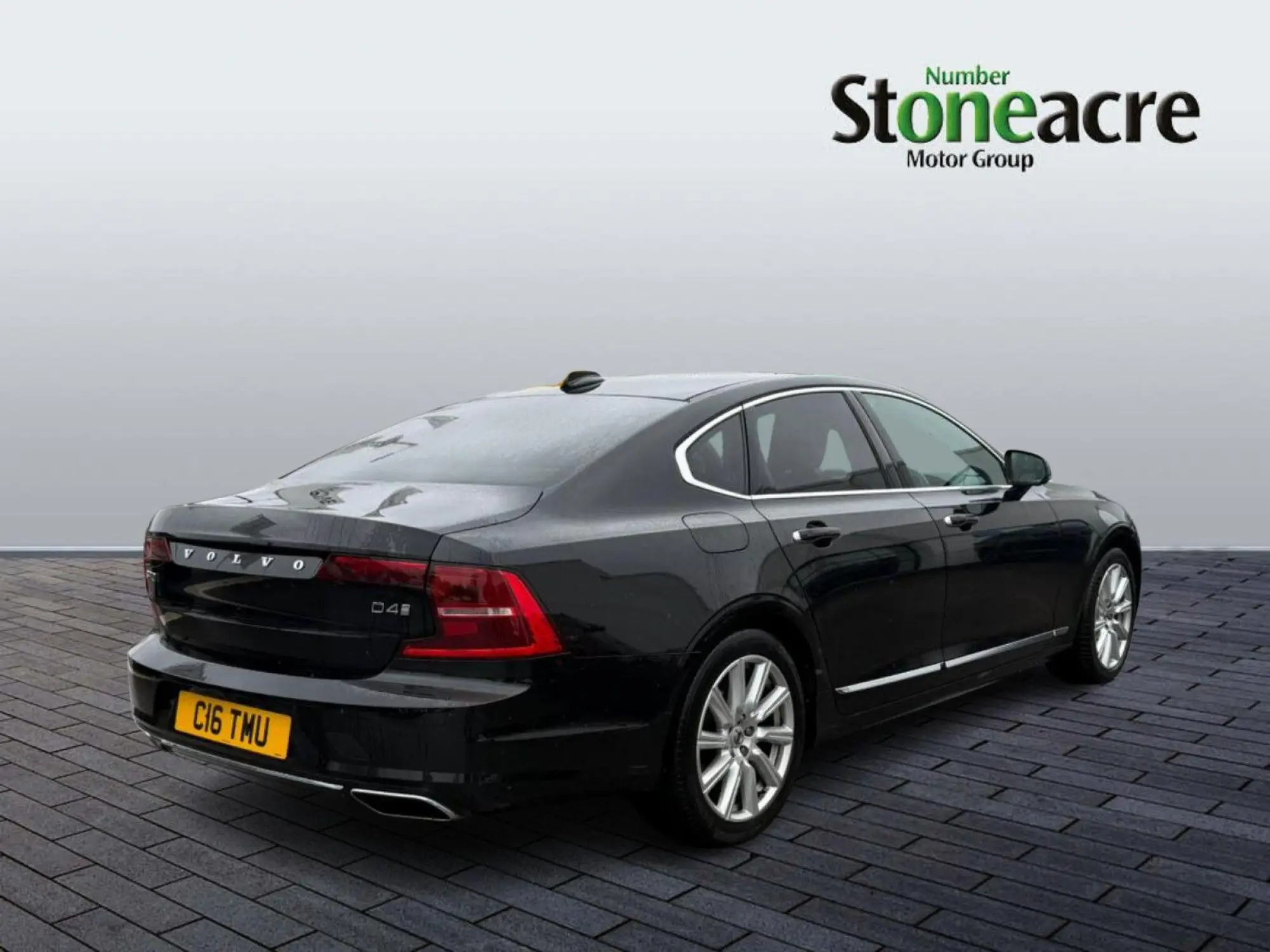 Volvo S90 Inscription D4 EU68KGA Image 3