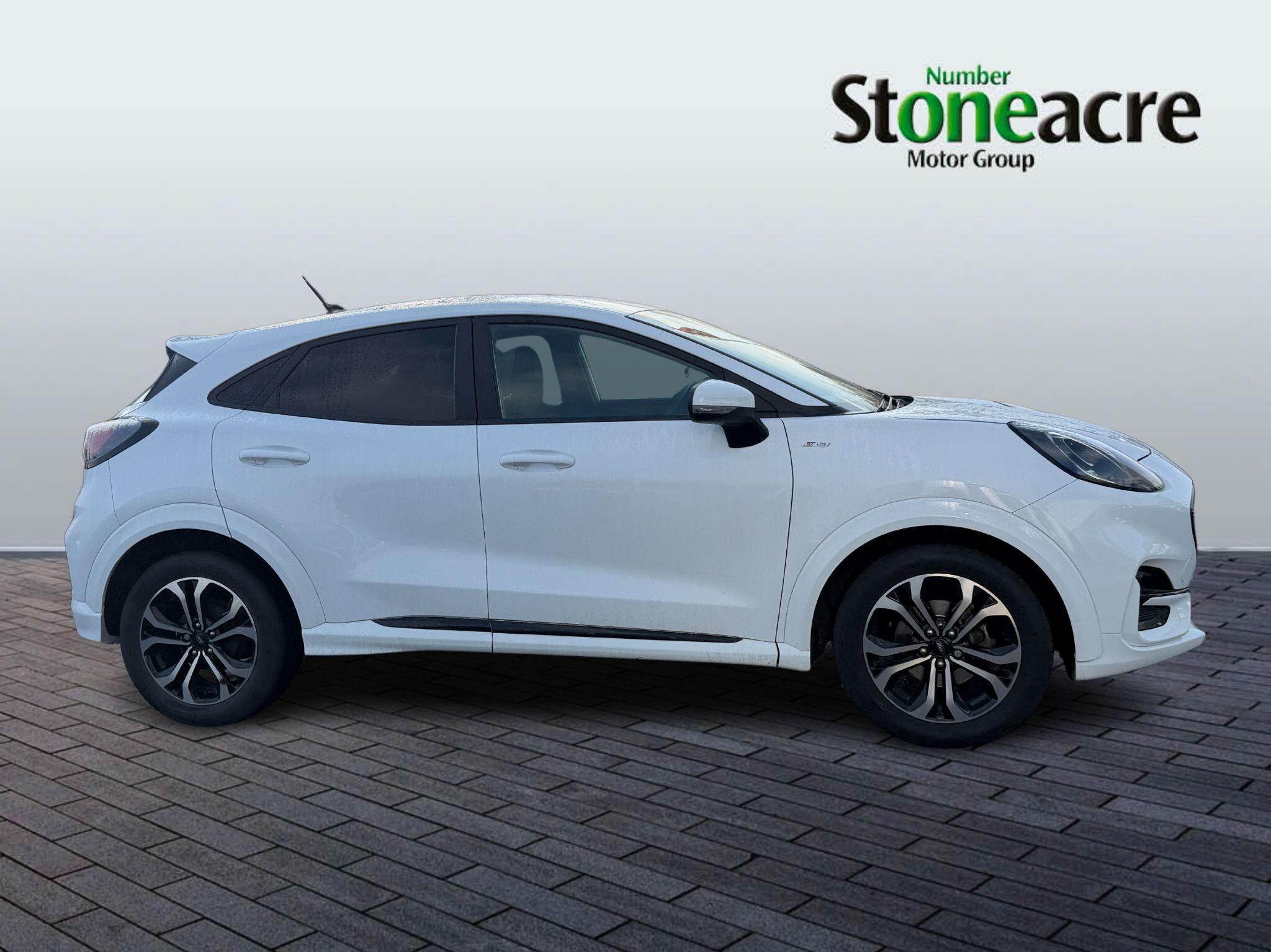 Ford Puma 1.0 EcoBoost Hybrid mHEV ST-Line 5dr FV72GWW Image 2