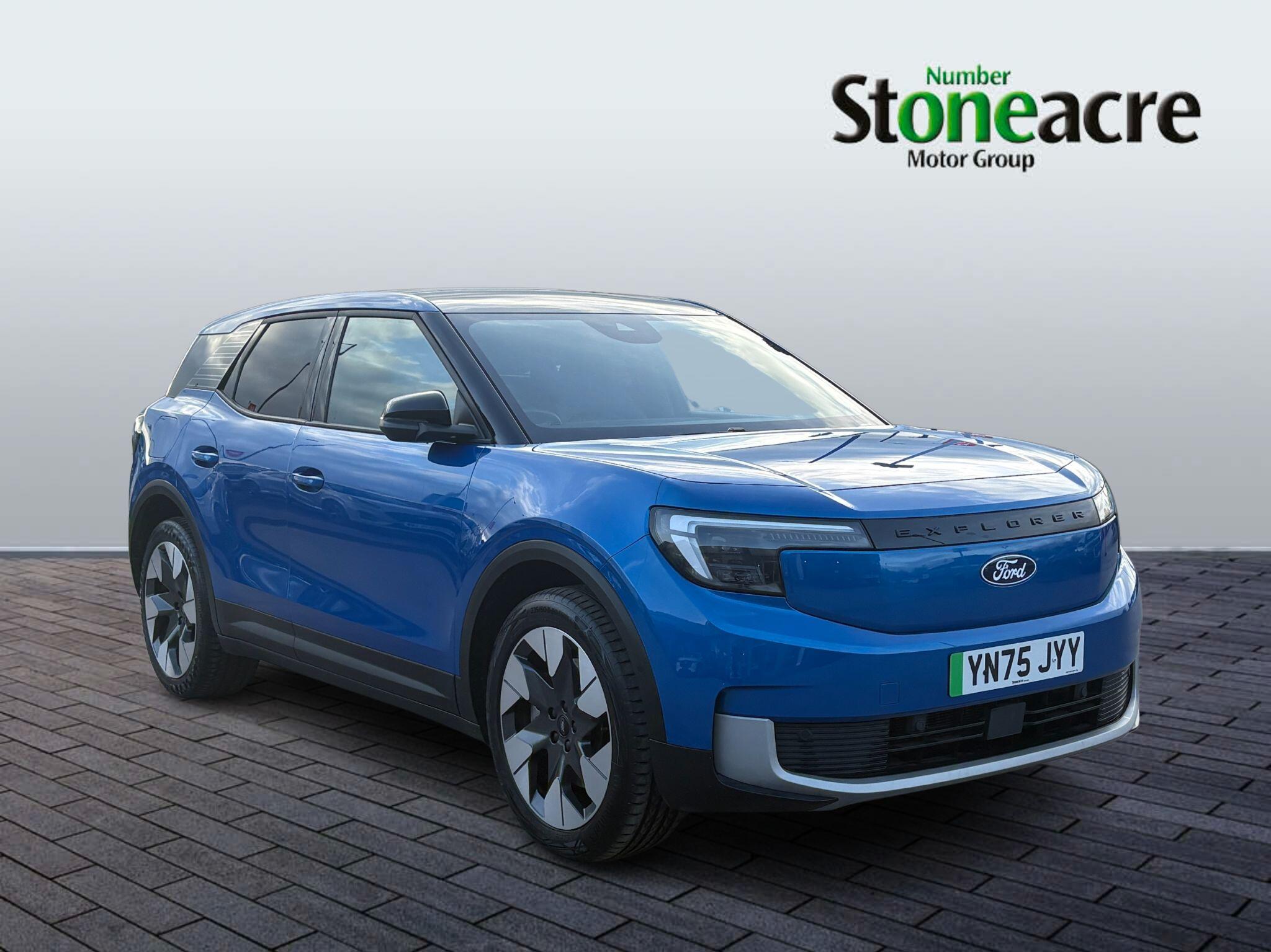 Ford Explorer Extended Range 79kWh Premium Auto AWD 5dr YN75JYY Image 1