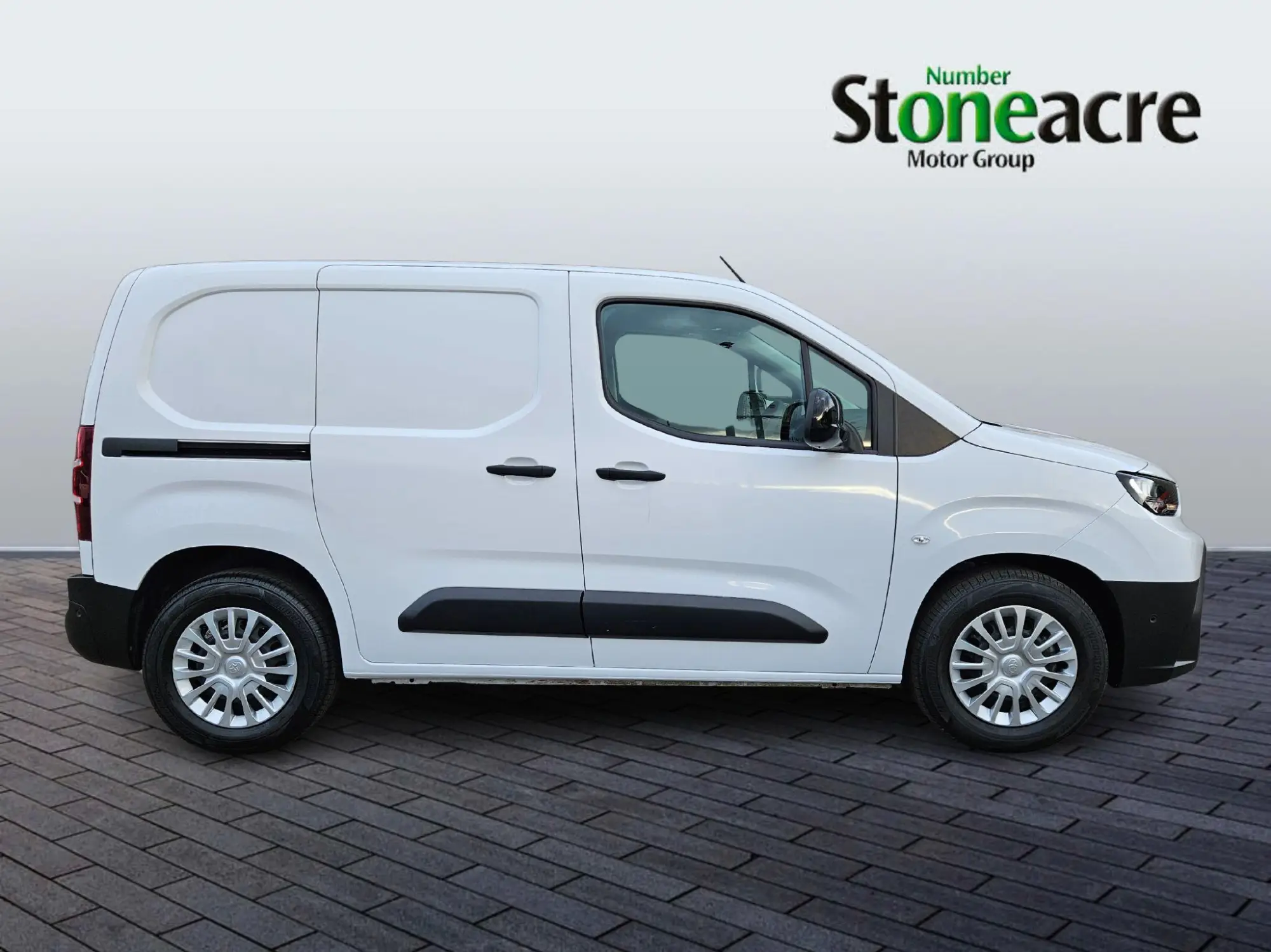 Toyota Proace City 50kWh Icon Short Panel Van Auto SWB 6dr GY74XPO Image 2