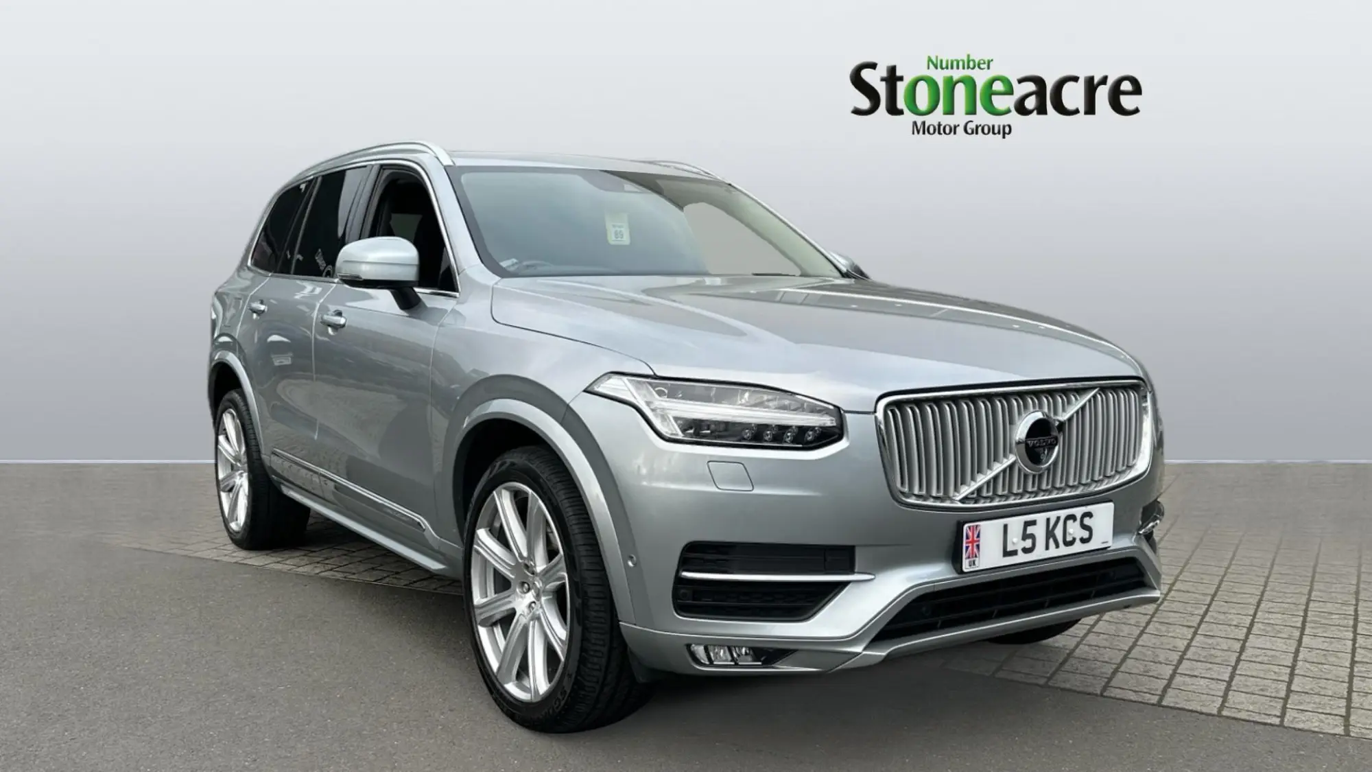 Volvo XC90 2.0 D5 PowerPulse Inscription Pro SUV 5dr Diesel Auto 4WD Euro 6 (s/s) (235 ps) VE67DGF Image 1