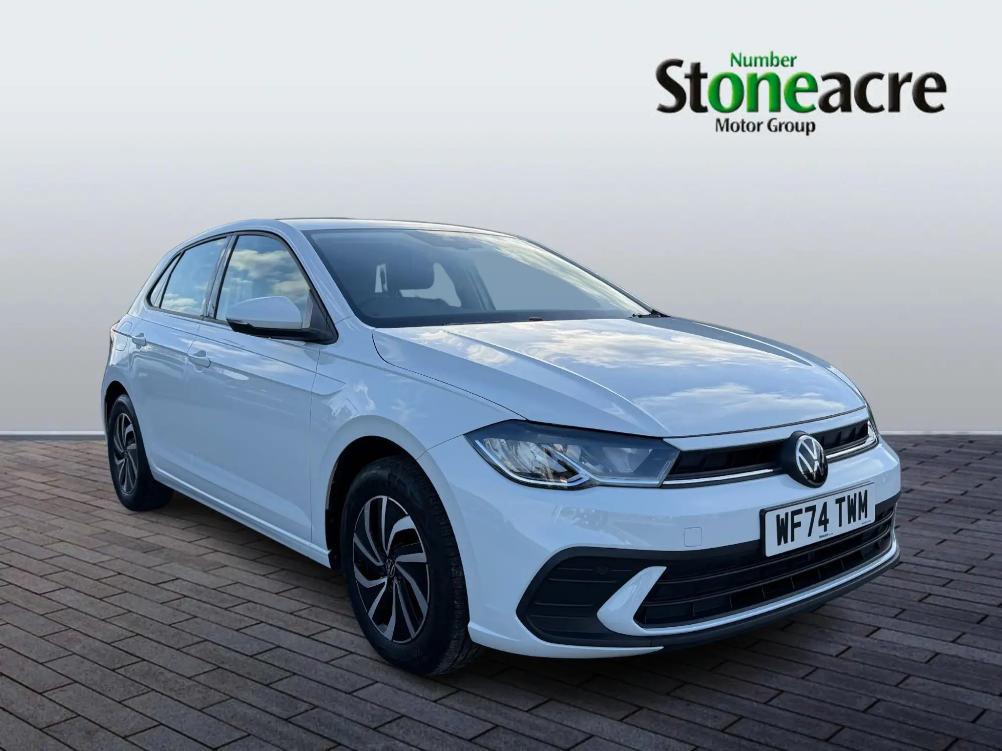 Volkswagen Polo 1.0 TSI Life DSG Euro 6 (s/s) 5dr WF74TWM Image 1