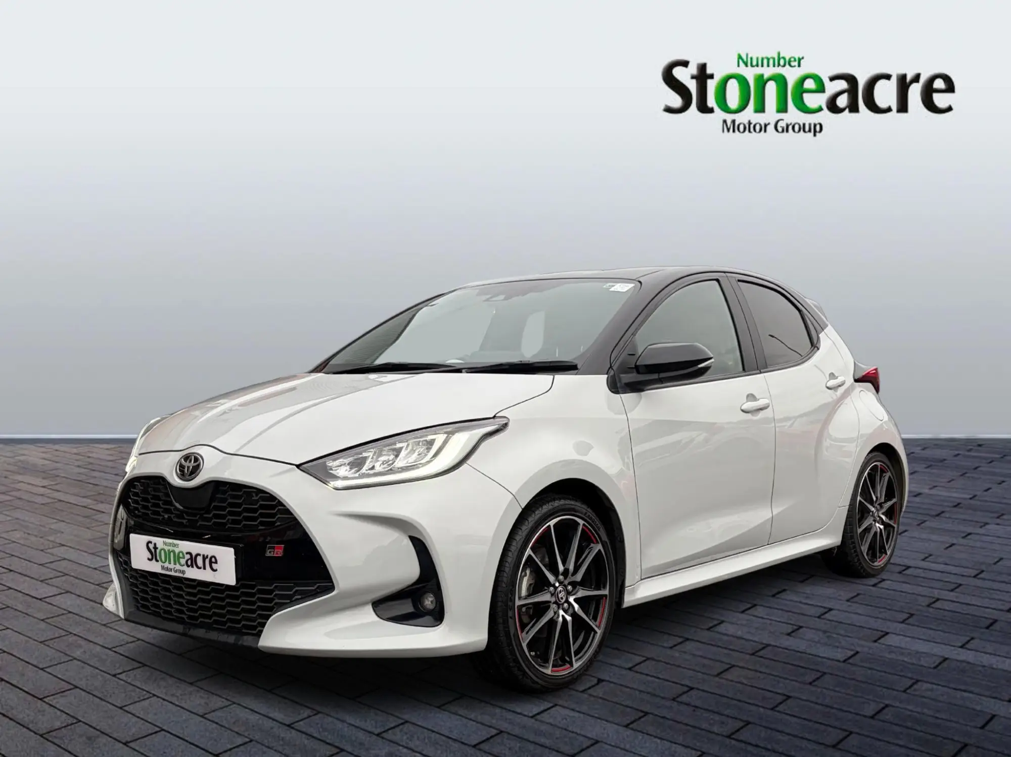 Toyota Yaris 1.5 Hybrid GR Sport 5dr CVT K66HJH Image 3