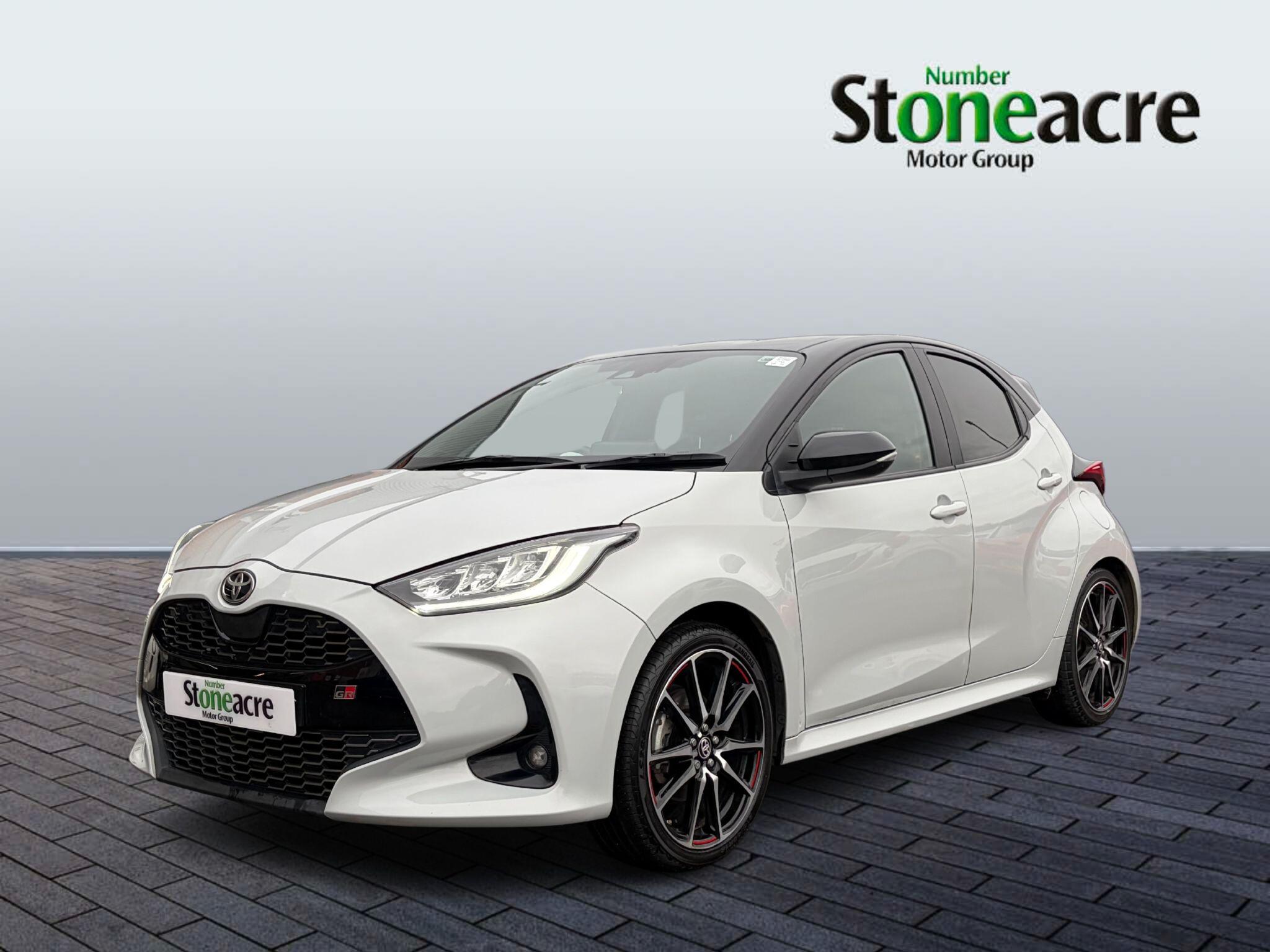 Toyota Yaris 1.5 Hybrid GR Sport 5dr CVT K66HJH Image 3