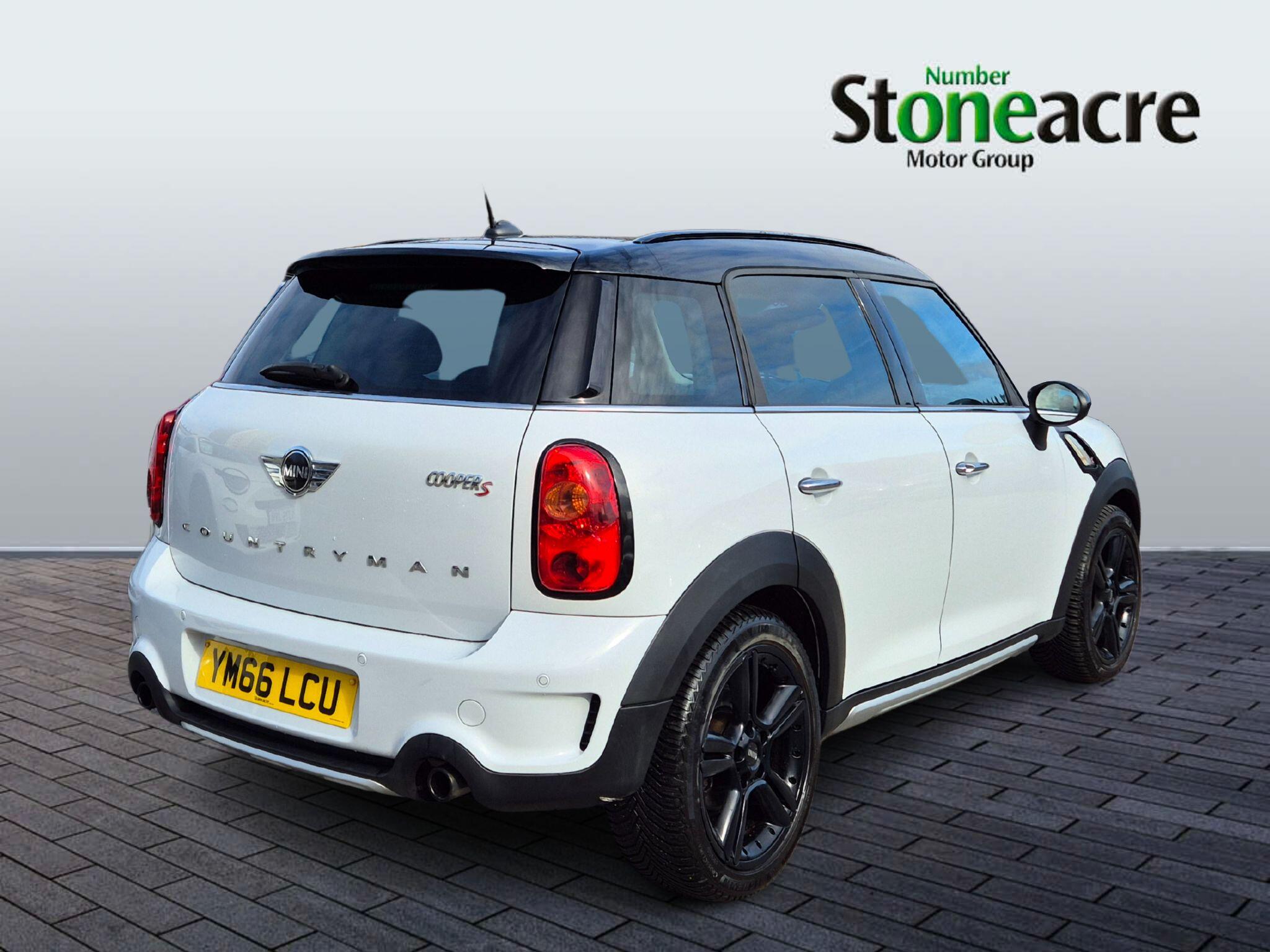 MINI Countryman 1.6 Cooper S ALL4 Euro 5 (s/s) 5dr YM66LCU Image 3