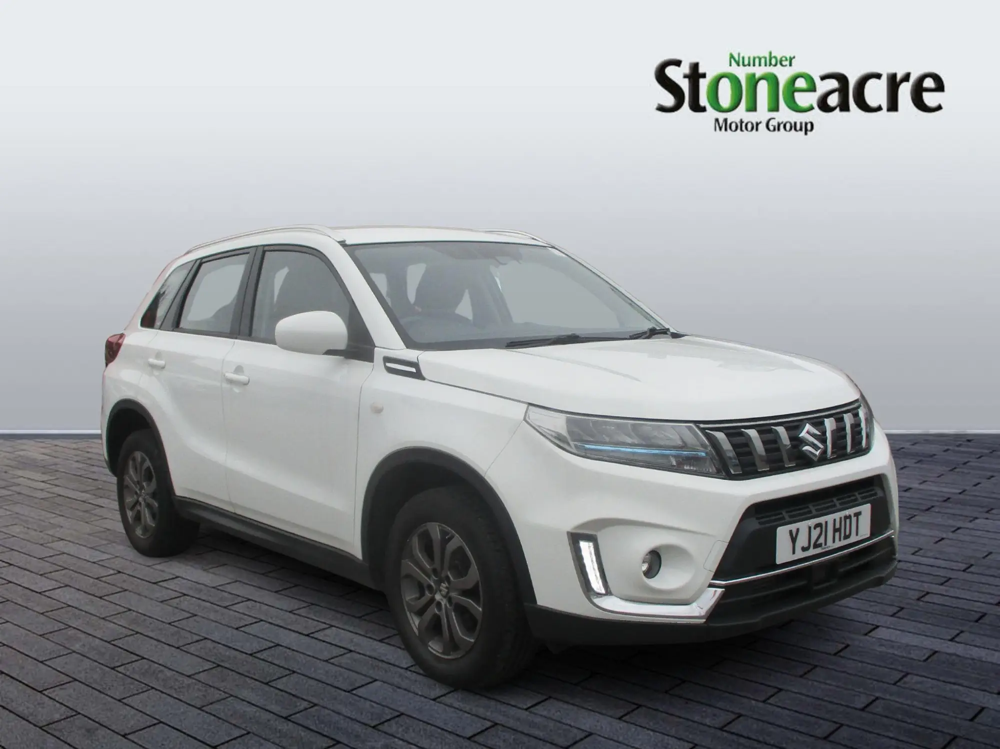 Suzuki Vitara 1.4 Boosterjet 48V Hybrid SZ4 5dr YJ21HDT Image 1